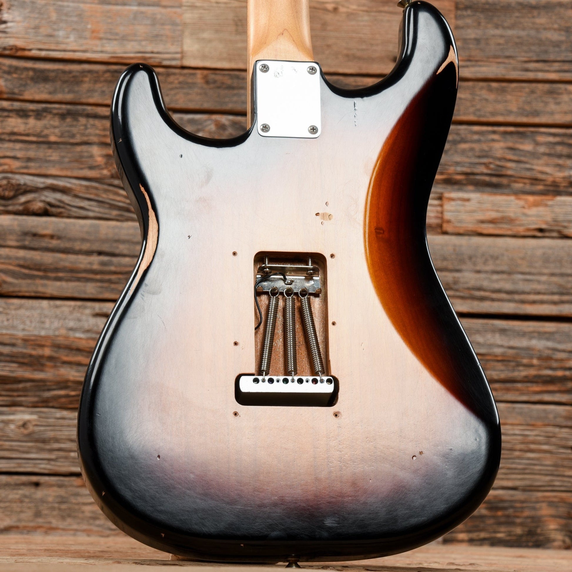 Fender Road Worn '60s Stratocaster Sunburst 2018 Electric Guitars / Solid Body