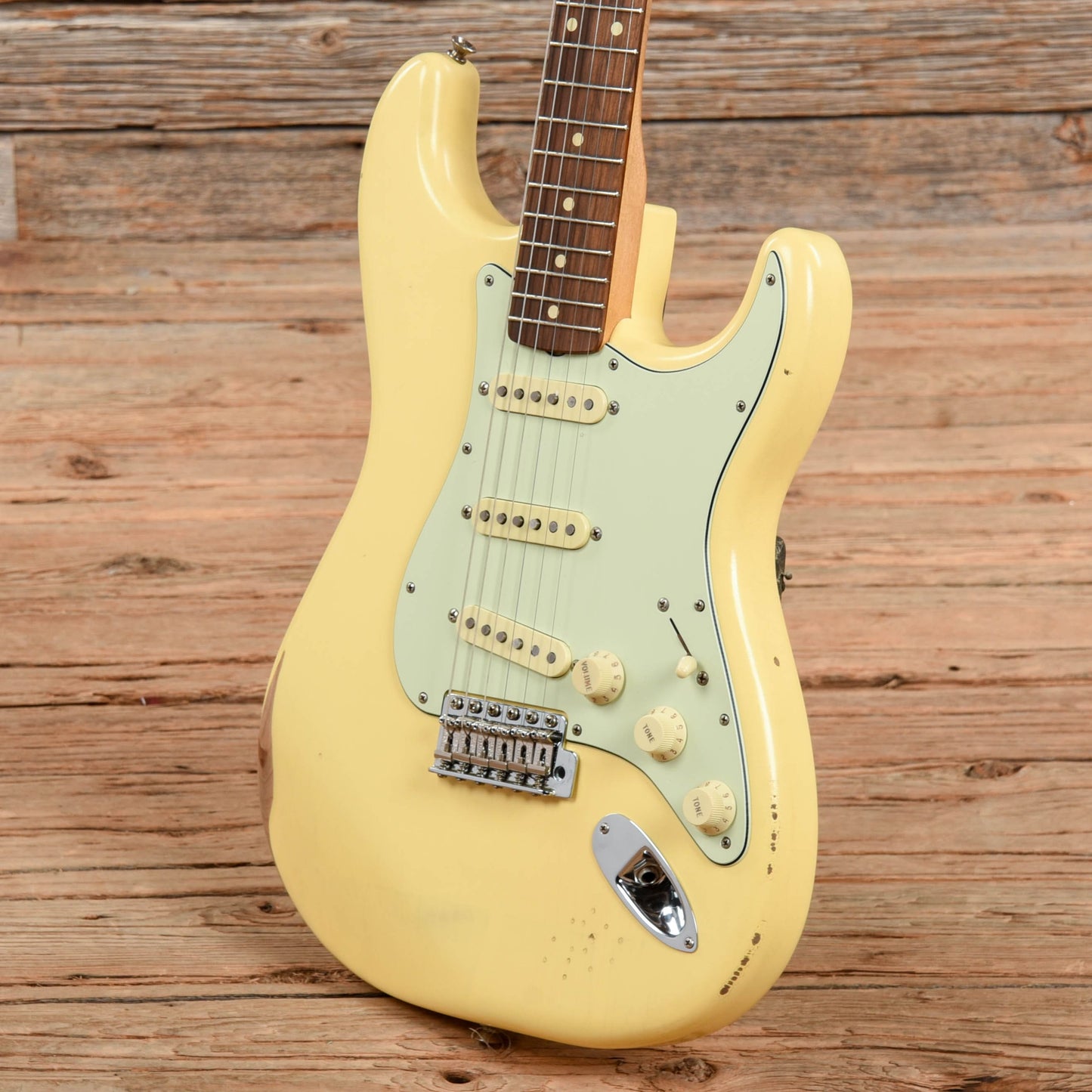 Fender Road Worn '60s Stratocaster Vintage White w/Pure Vintage '59 Pickups Electric Guitars / Solid Body