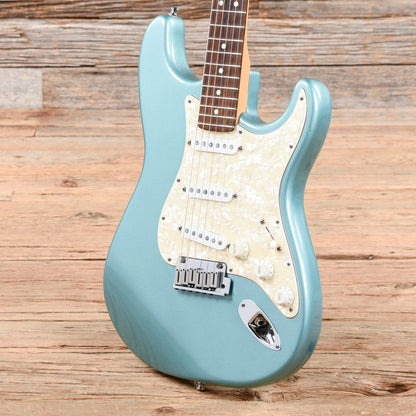 Fender Roadhouse Stratocaster Teal Green Metallic 1997 Electric Guitars / Solid Body