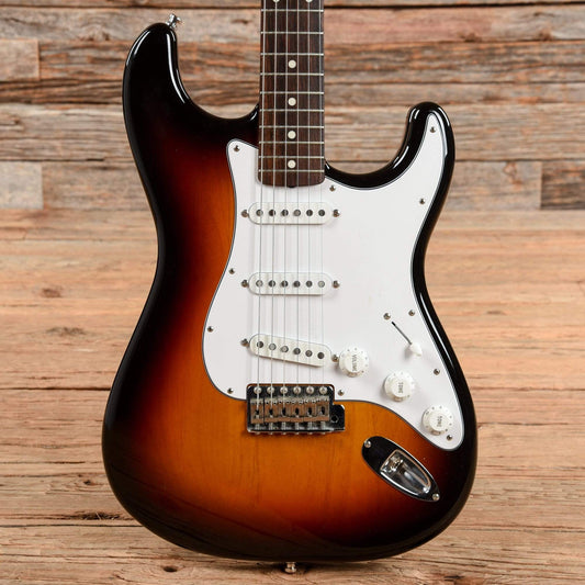 Fender ST-62 Stratocaster Sunburst Electric Guitars / Solid Body
