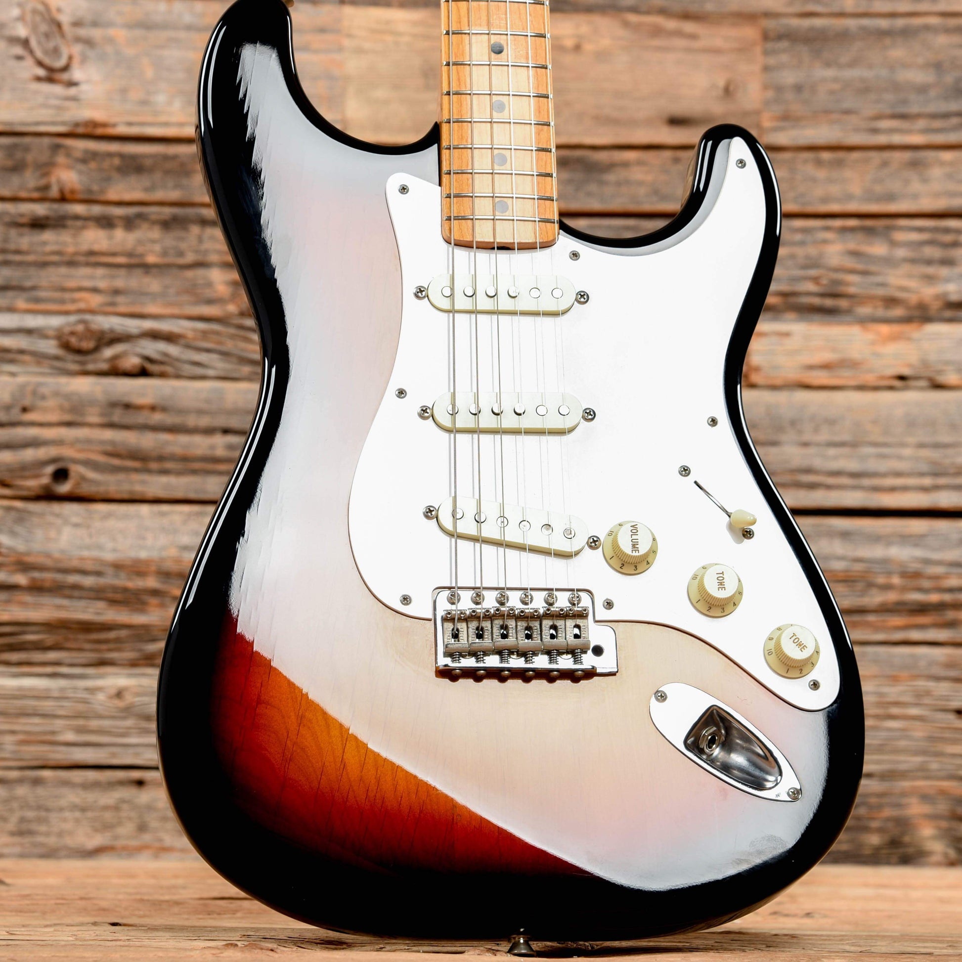 Fender ST58-70TX Stratocaster Sunburst Electric Guitars / Solid Body