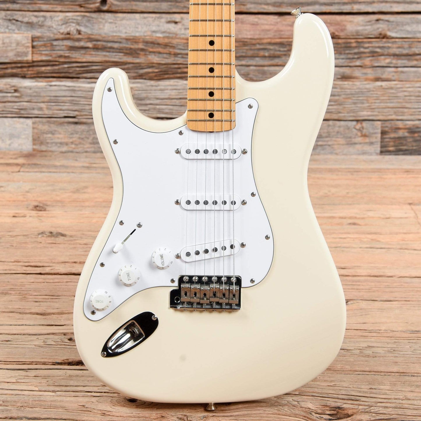 Fender ST68-72L Stratocaster Vintage White Electric Guitars / Solid Body