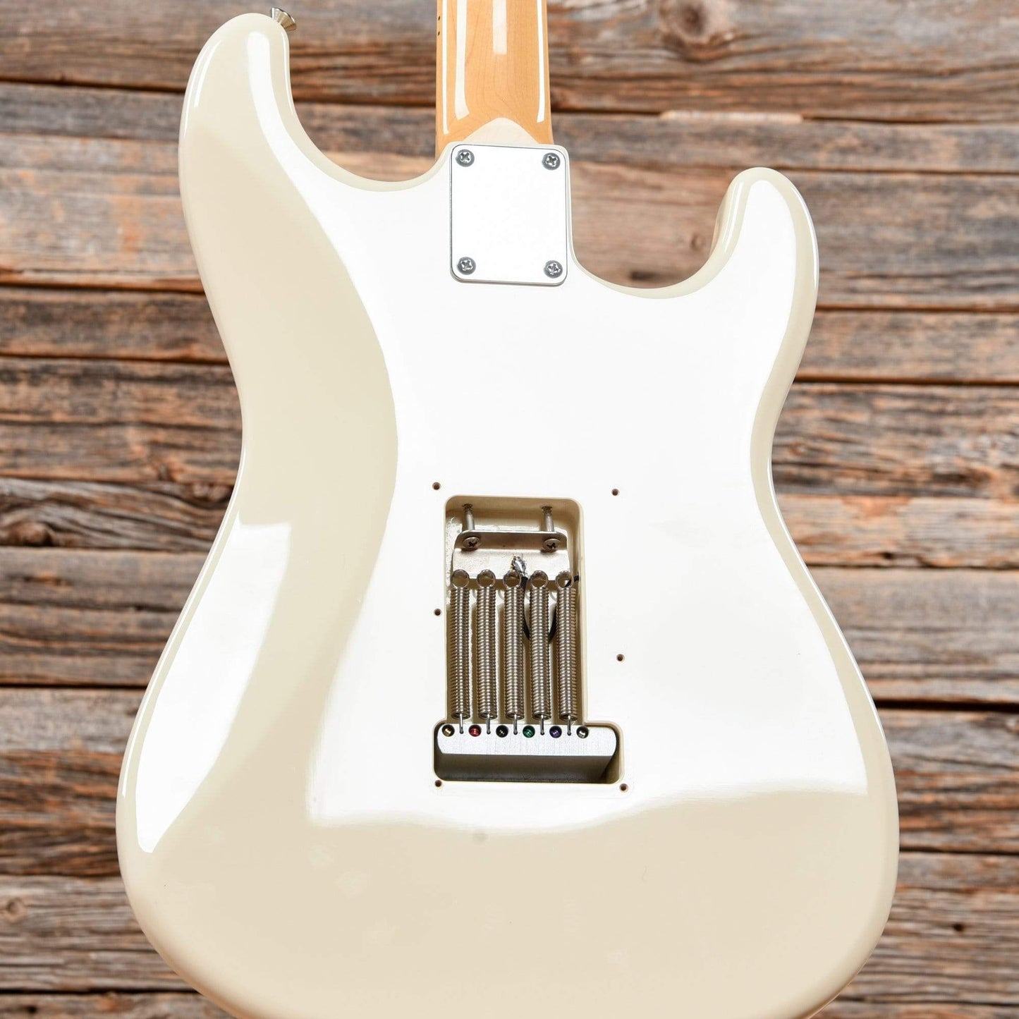 Fender ST68-72L Stratocaster Vintage White Electric Guitars / Solid Body