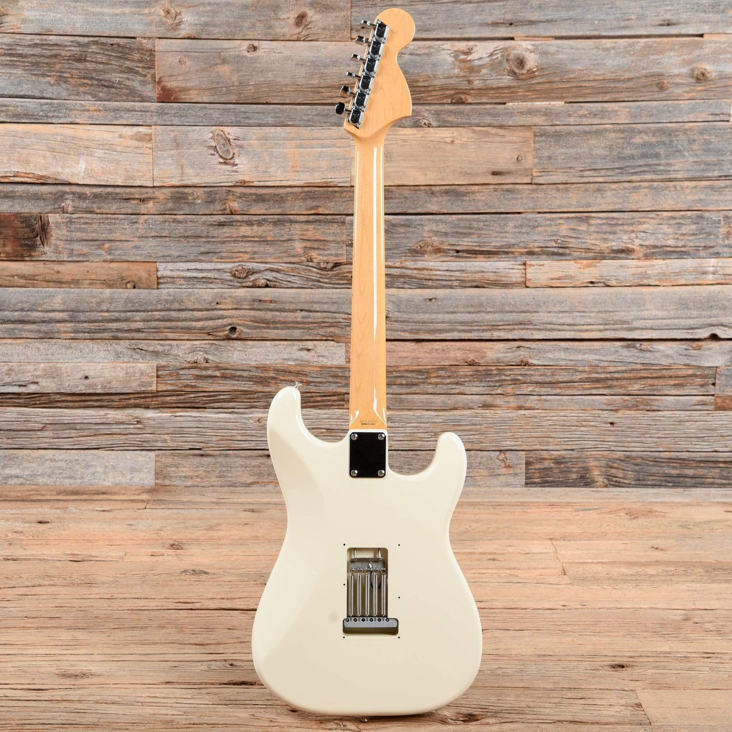 Fender ST68-72L Stratocaster Vintage White Electric Guitars / Solid Body