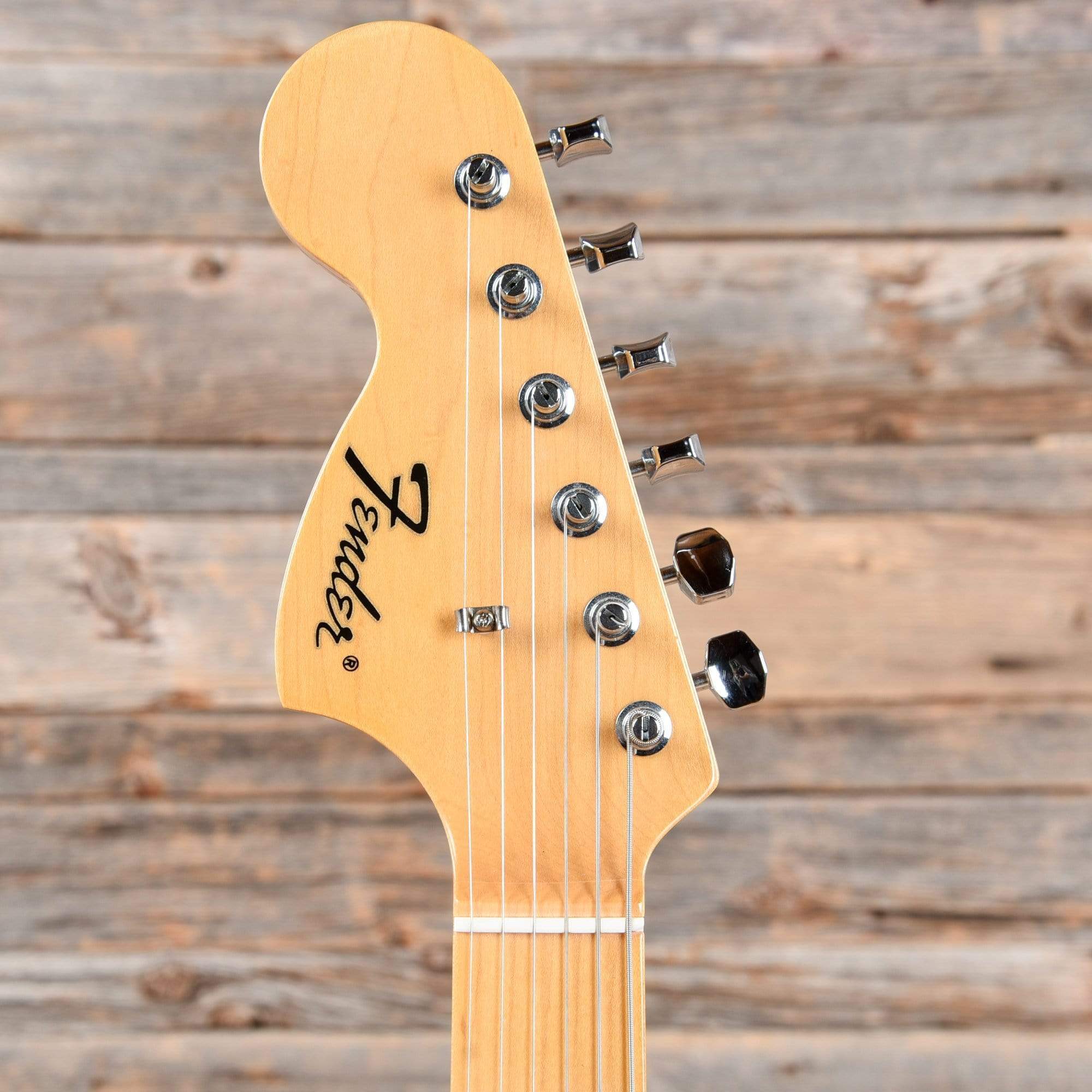 Fender ST68-72L Stratocaster Vintage White Electric Guitars / Solid Body