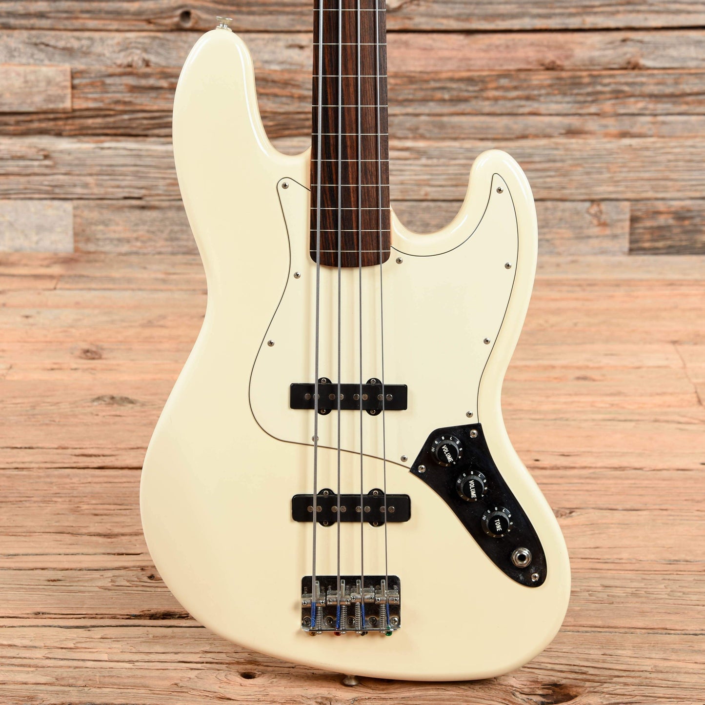 Fender Standard Jazz Bass Olympic White 1997 Electric Guitars / Solid Body