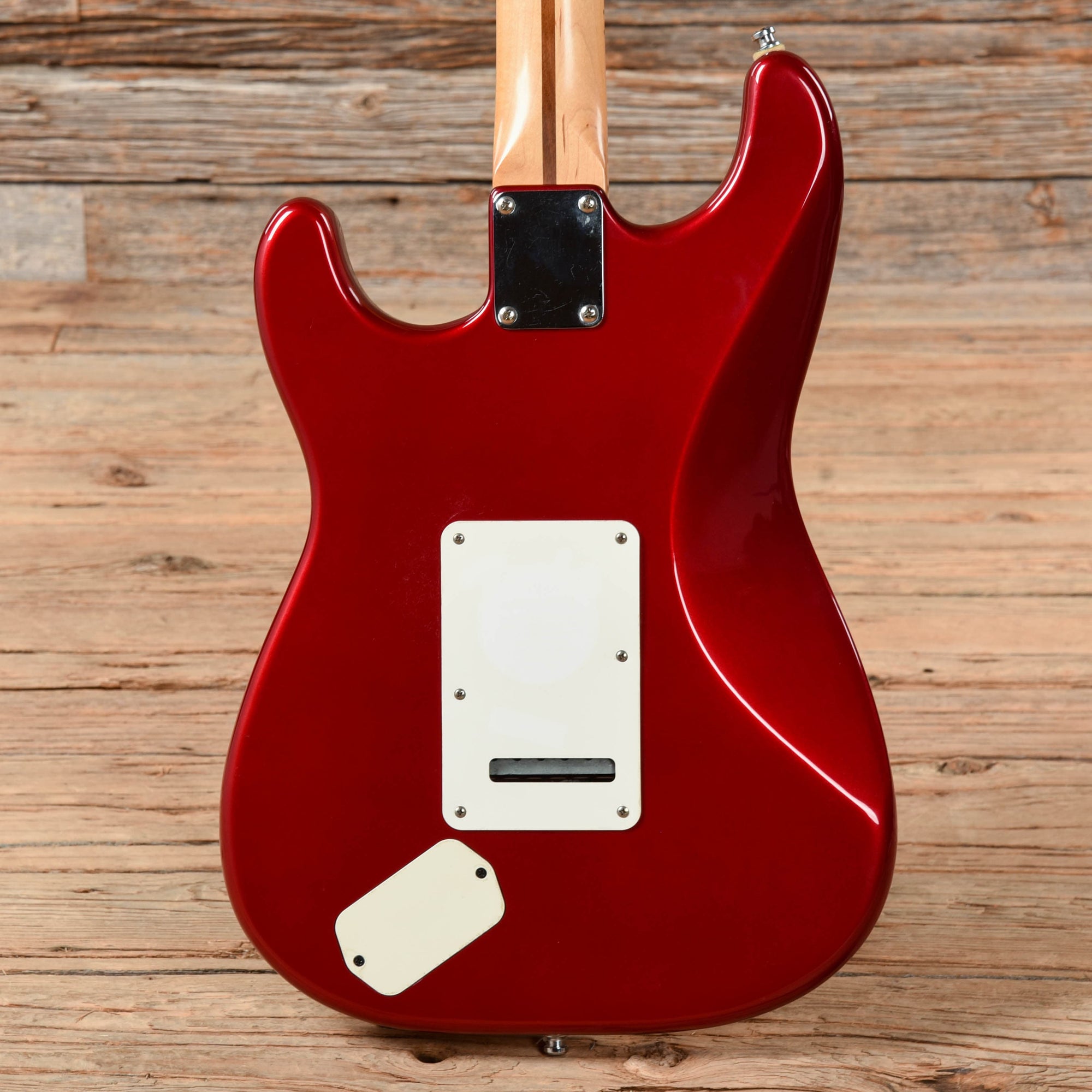 Fender Standard Stratocaster 1999 – Chicago Music Exchange