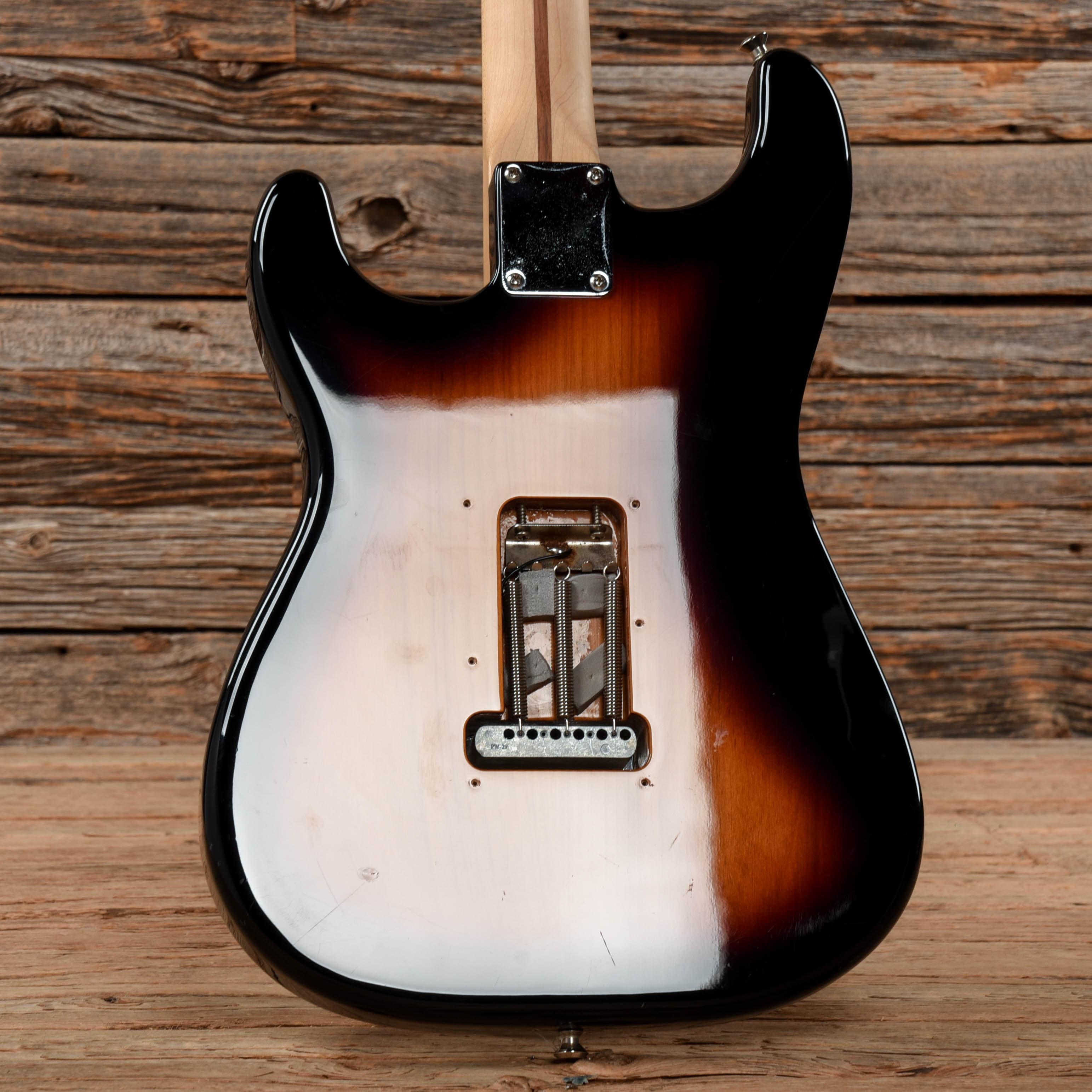 Fender Standard Stratocaster 3-Tone Sunburst 2015 Electric Guitars / Solid Body