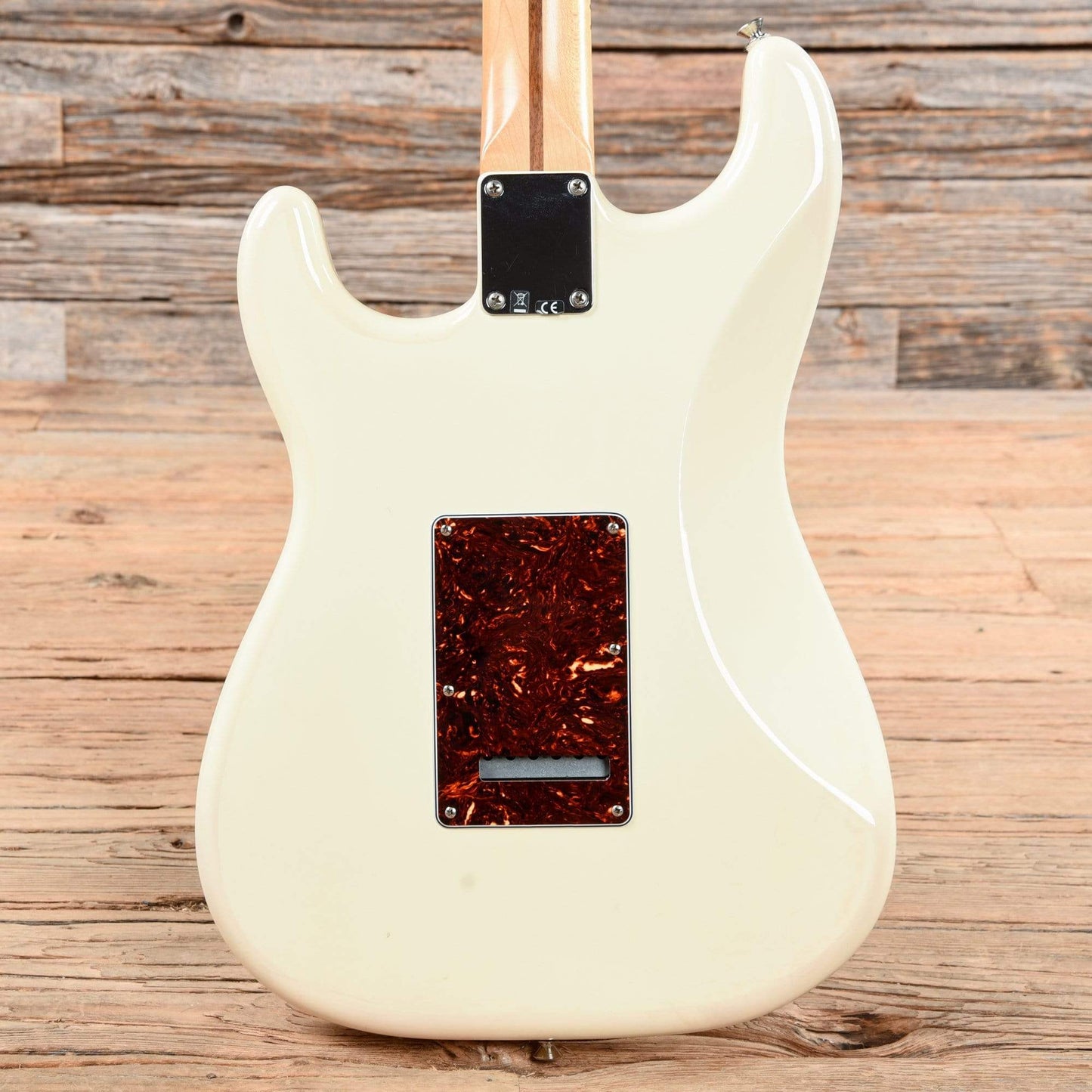 Fender Standard Stratocaster Antique White Tint 2011 Electric Guitars / Solid Body
