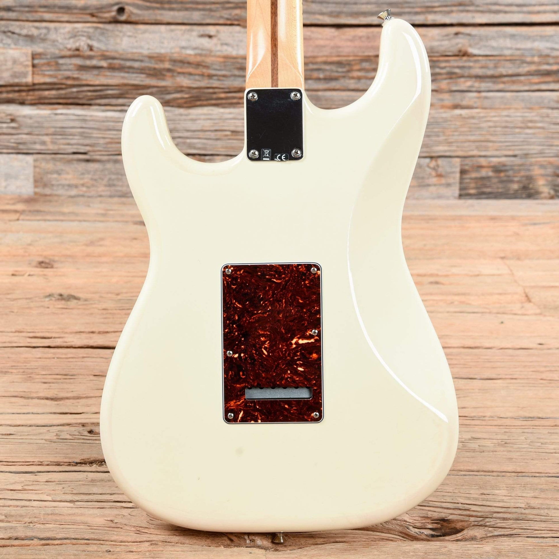Fender Standard Stratocaster Antique White Tint 2011 Electric Guitars / Solid Body