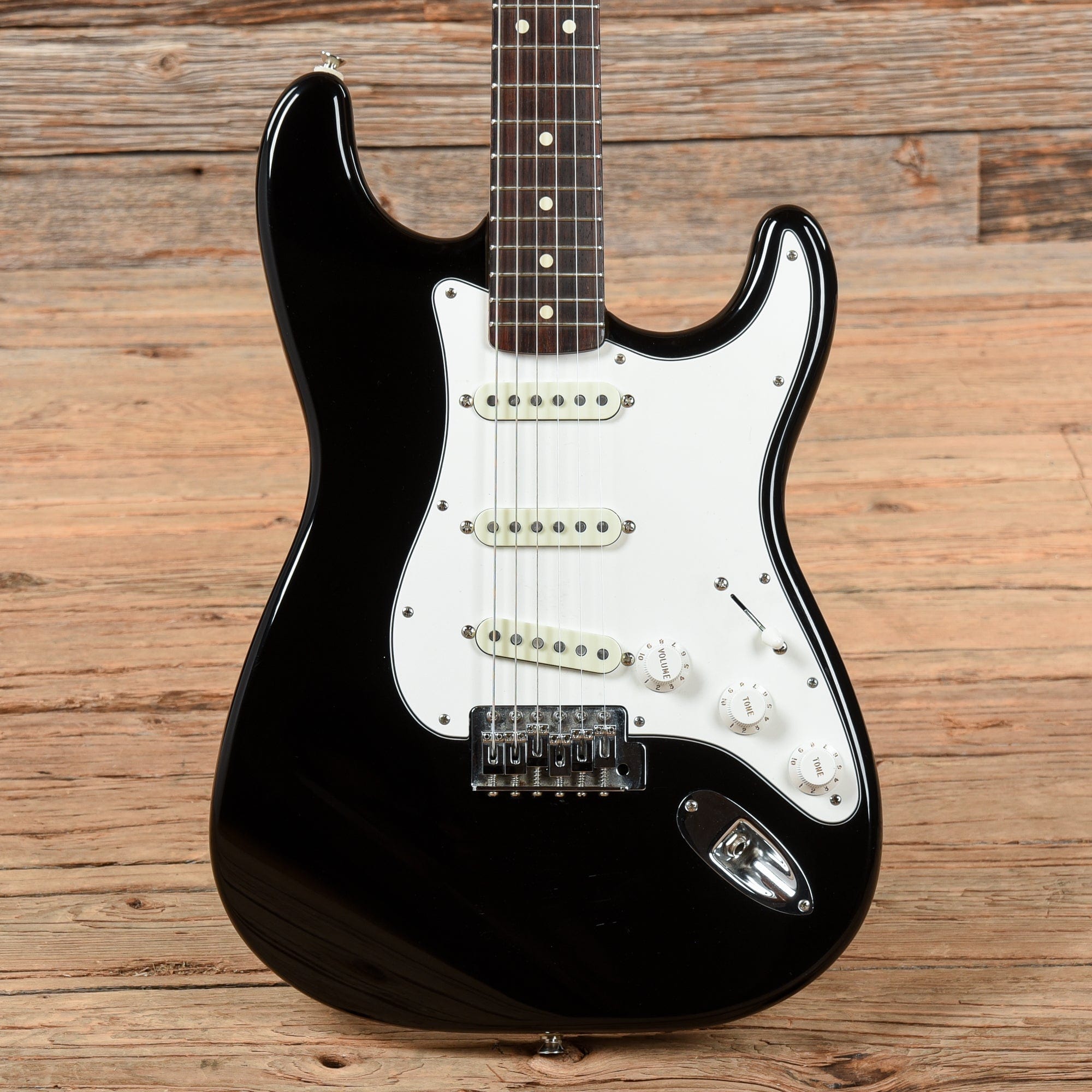 Fender Standard Stratocaster Black 1996 Electric Guitars / Solid Body