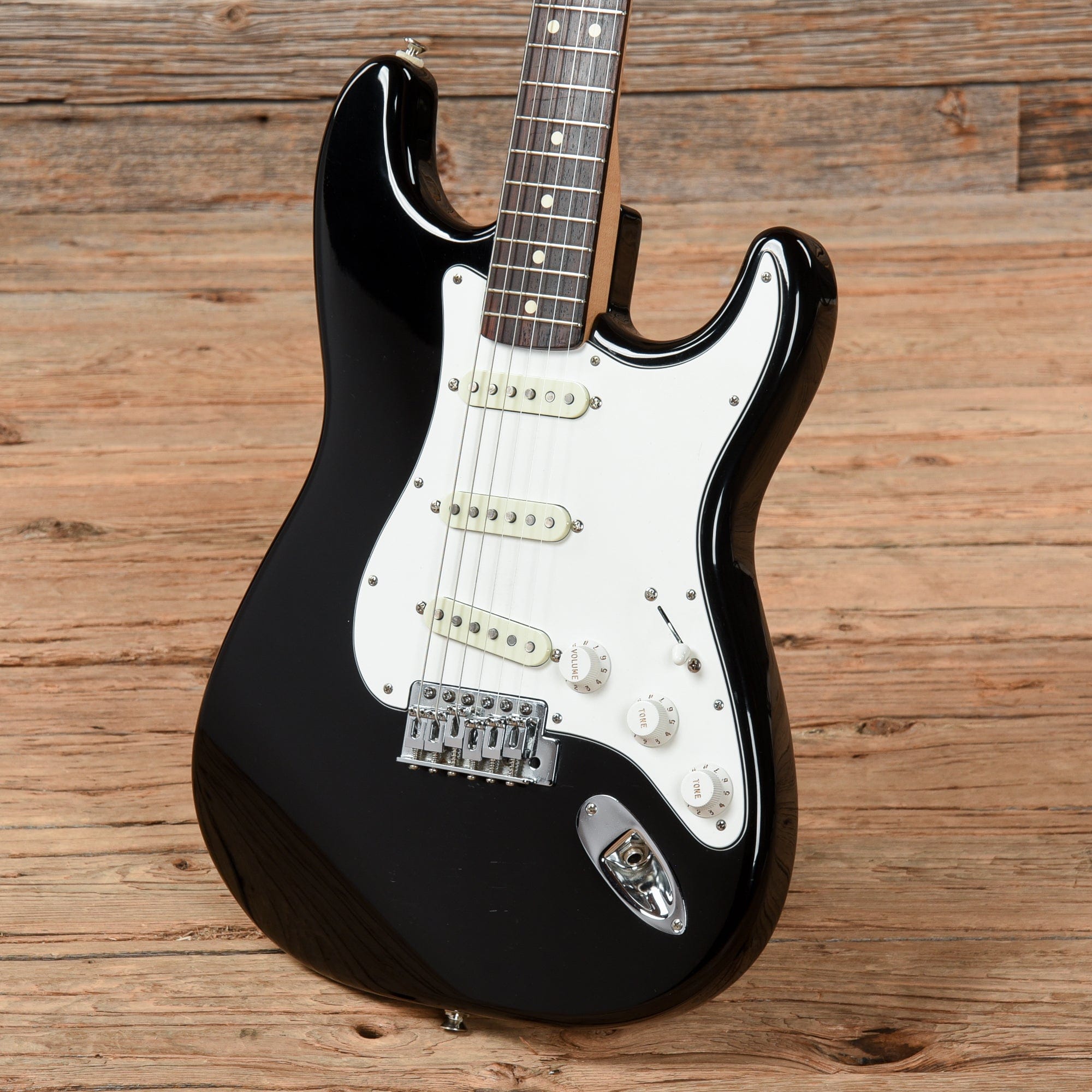 Fender Standard Stratocaster Black 1996 Electric Guitars / Solid Body