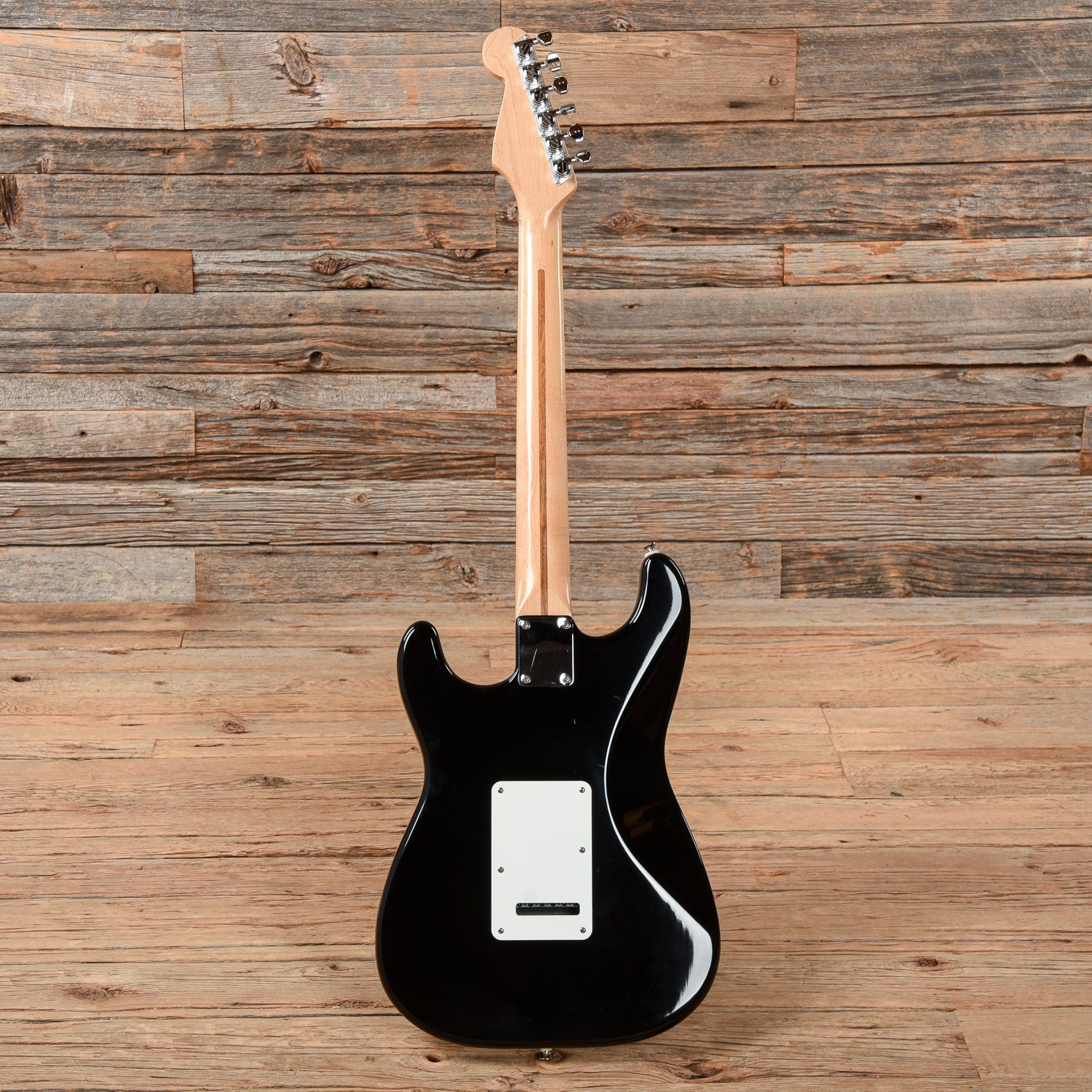 Fender Standard Stratocaster Black 1996 Electric Guitars / Solid Body