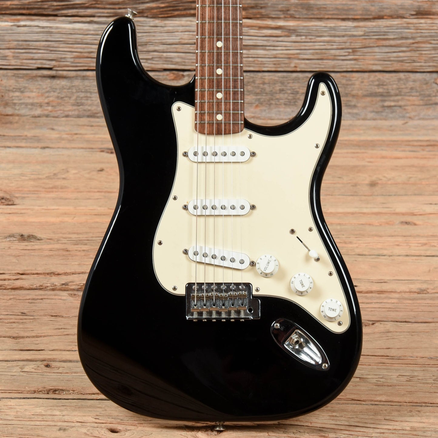Fender Standard Stratocaster Black 2002 Electric Guitars / Solid Body