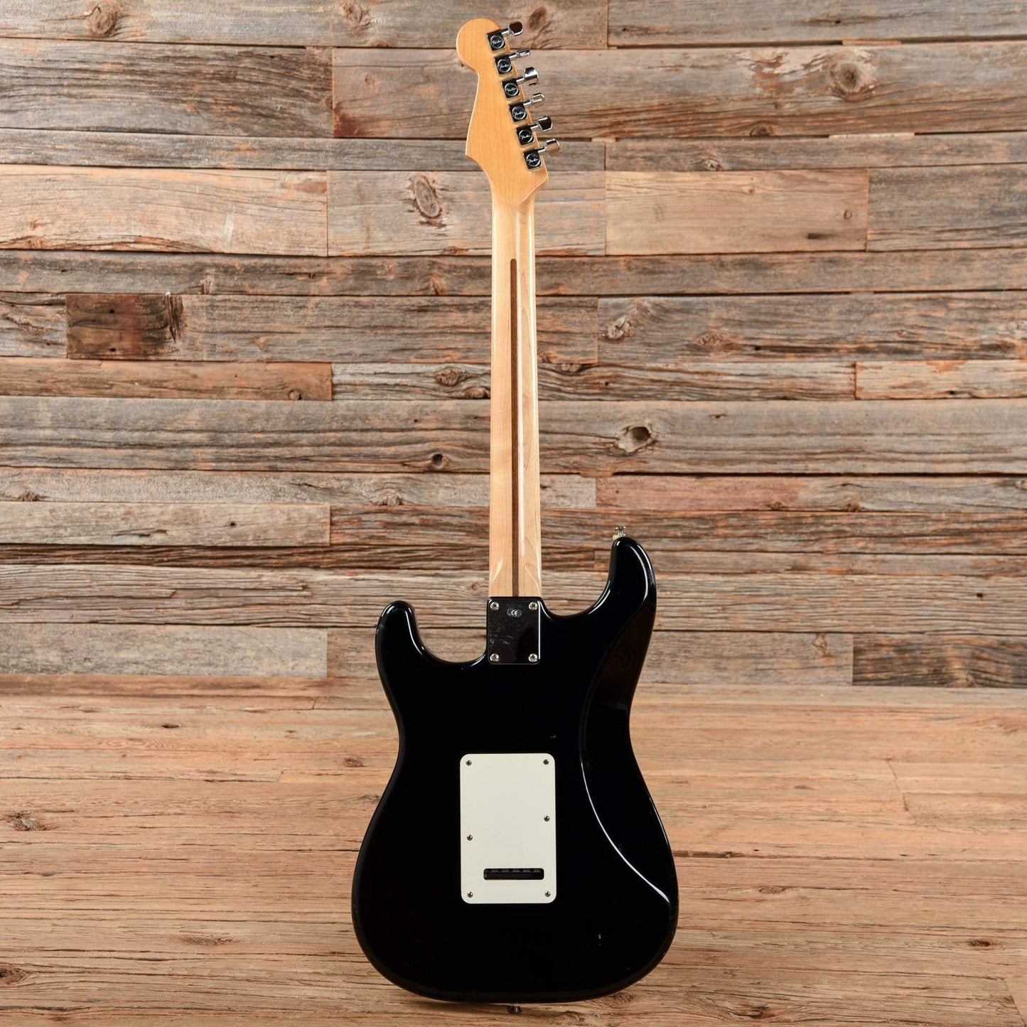 Fender Standard Stratocaster Black 2003 Electric Guitars / Solid Body