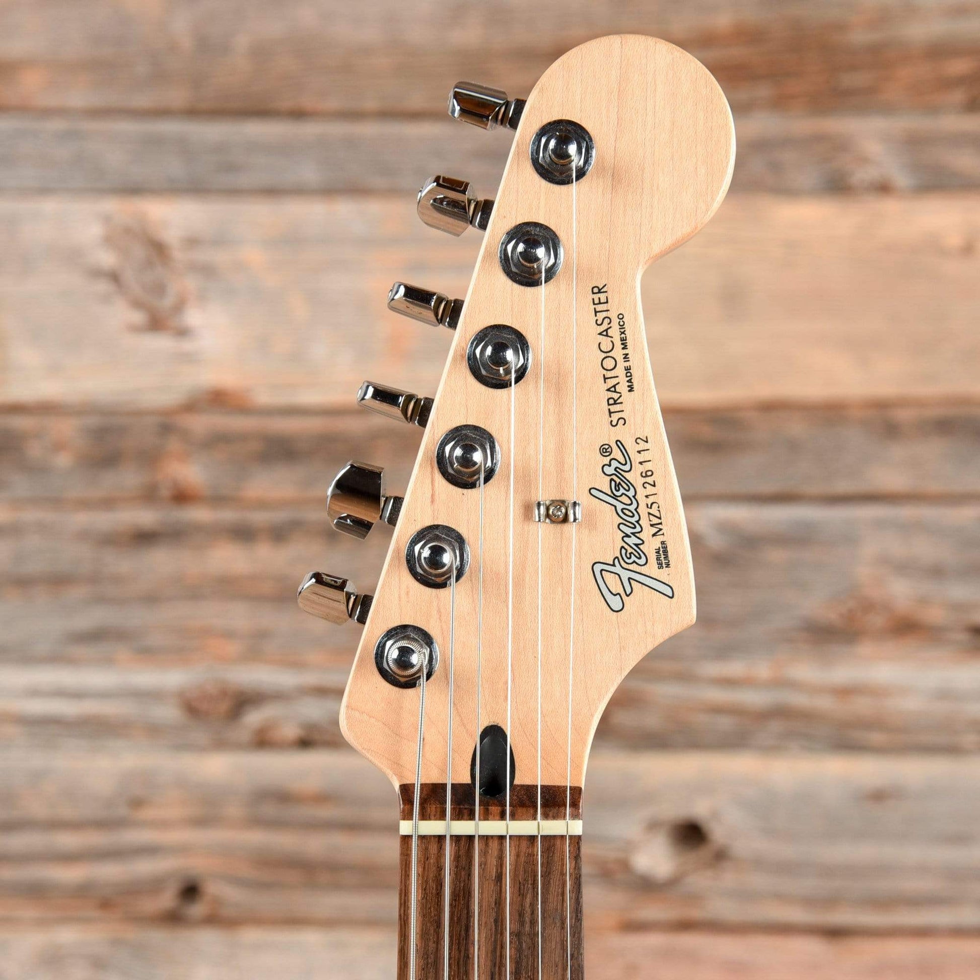 Fender Standard Stratocaster Black 2005 Electric Guitars / Solid Body