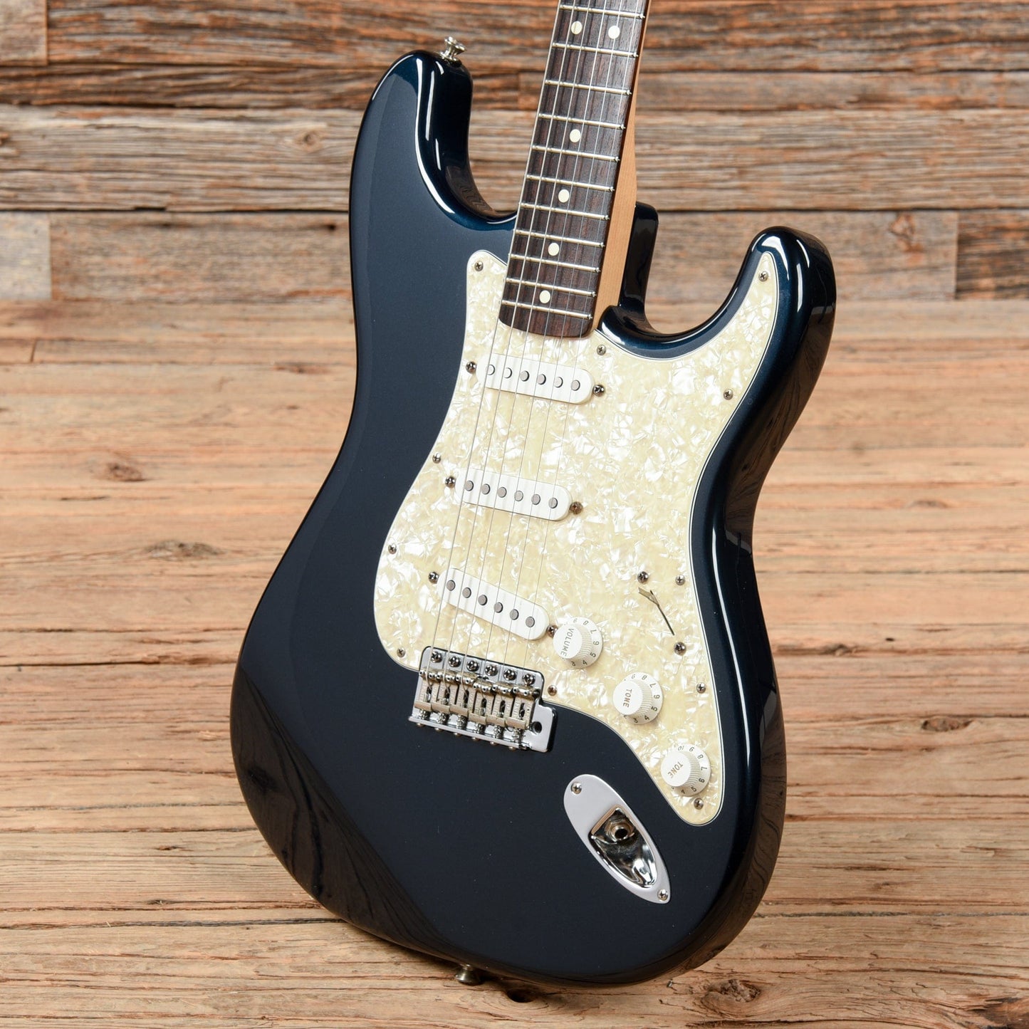 Fender Standard Stratocaster Black 2005 Electric Guitars / Solid Body