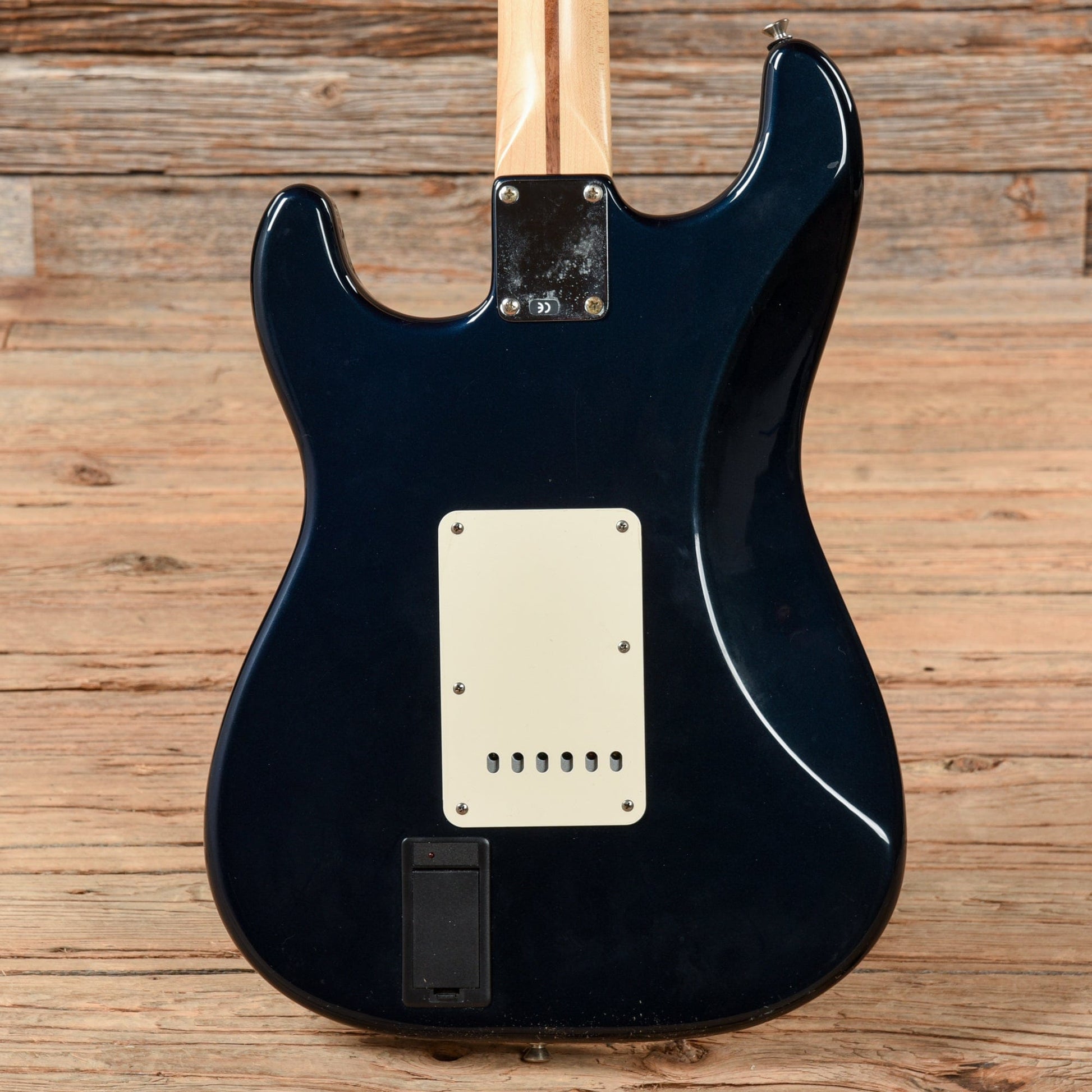 Fender Standard Stratocaster Black 2005 Electric Guitars / Solid Body