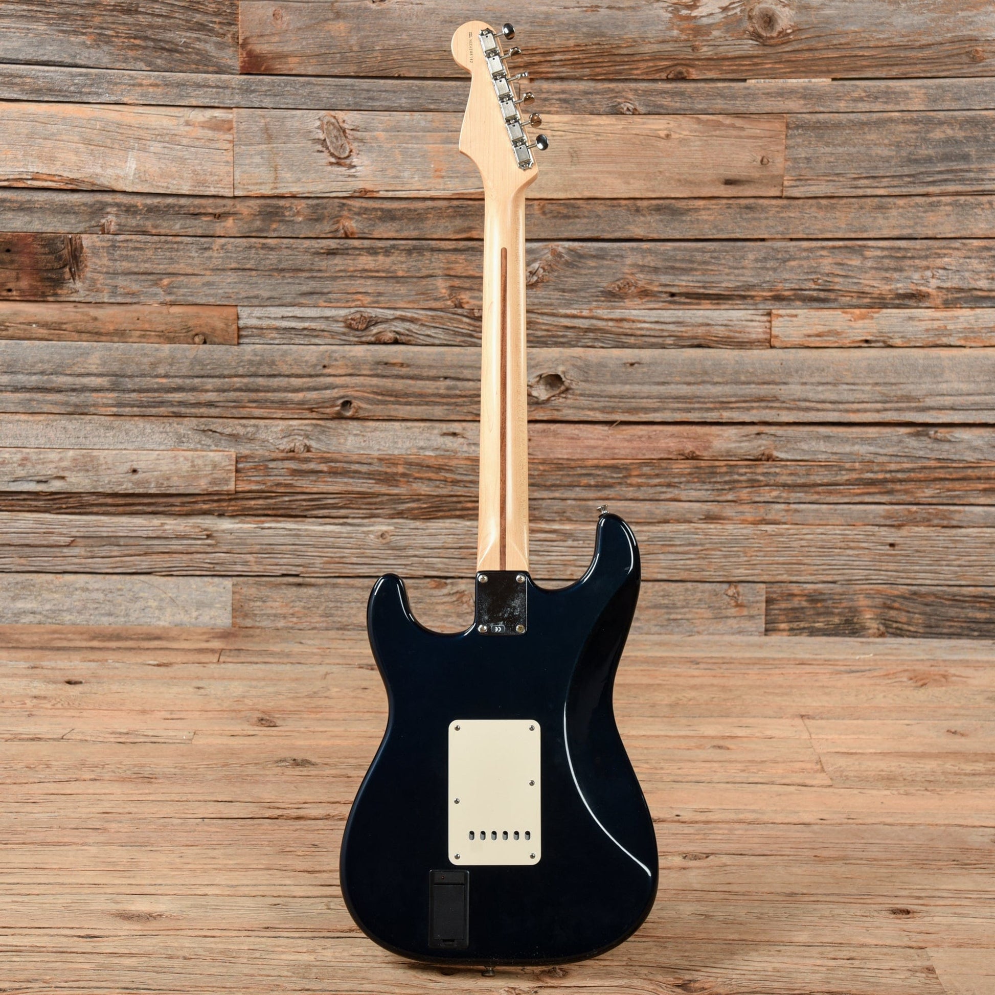 Fender Standard Stratocaster Black 2005 Electric Guitars / Solid Body