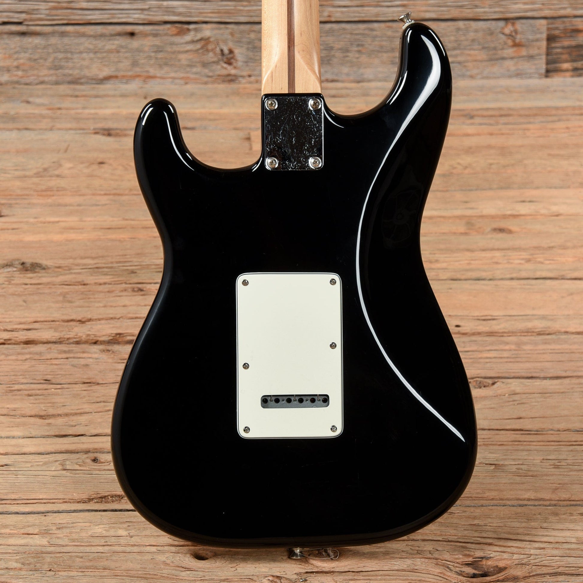 Fender Standard Stratocaster Black 2018 Electric Guitars / Solid Body