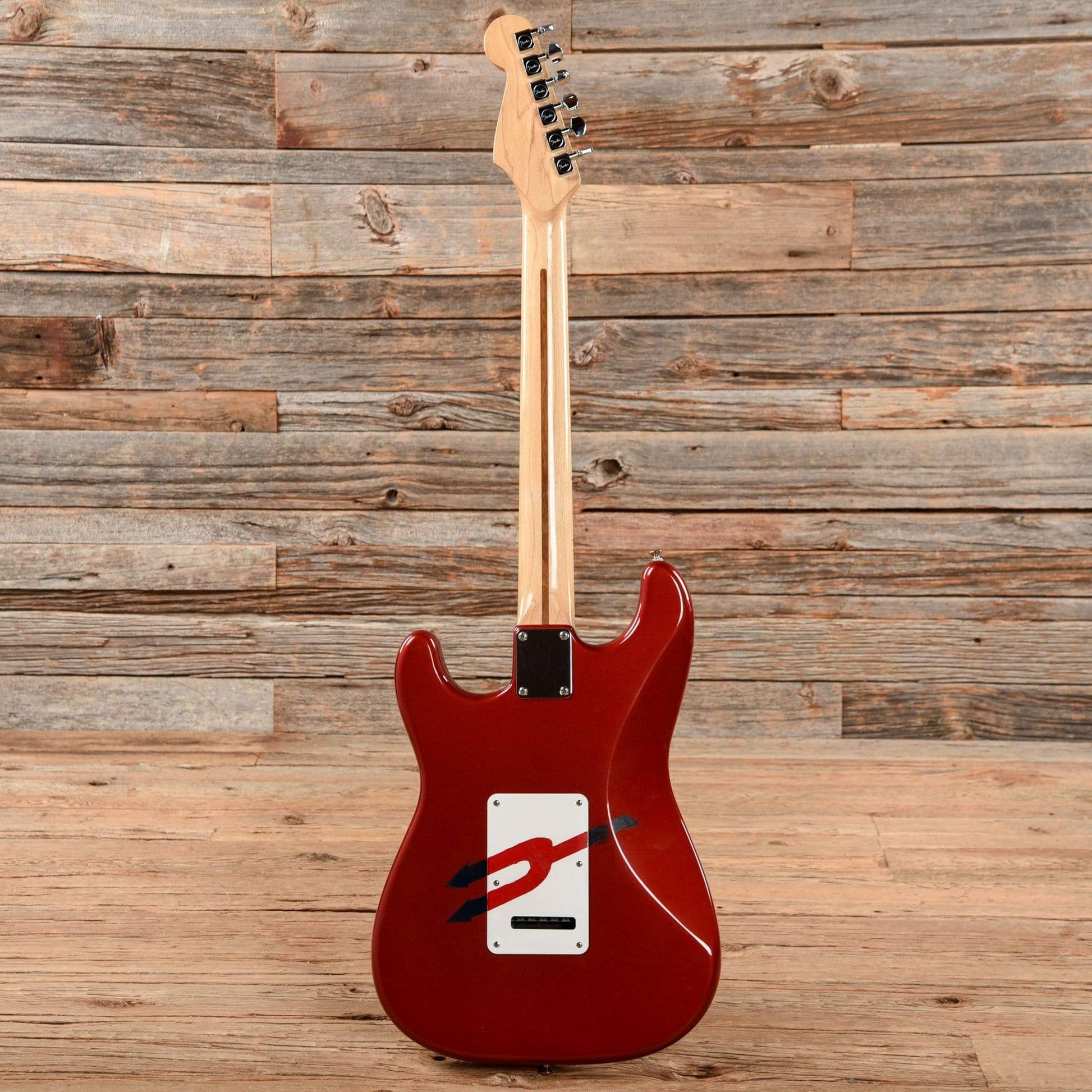 Fender Standard Stratocaster Candy Apple Red 2005 Electric Guitars / Solid Body