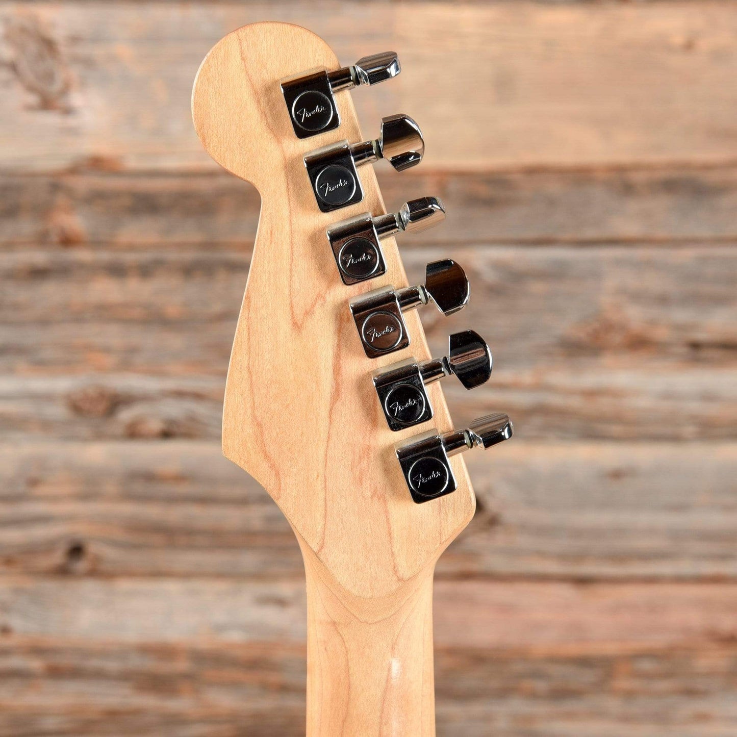 Fender Standard Stratocaster Candy Apple Red 2005 Electric Guitars / Solid Body