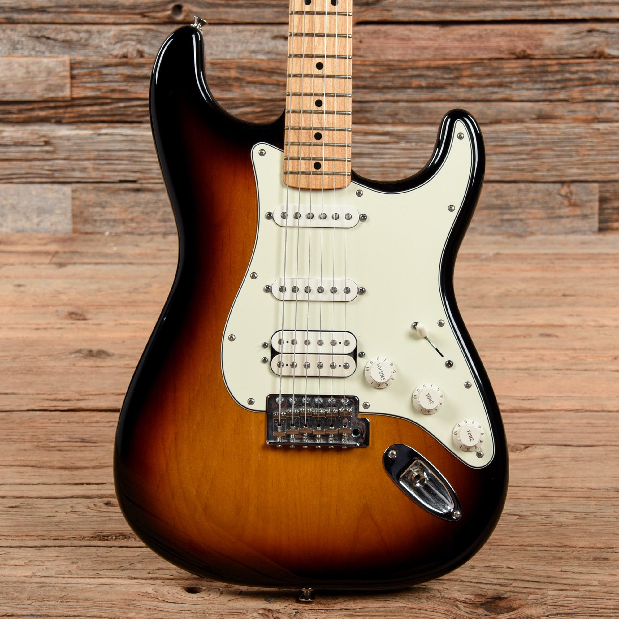 Fender Standard Stratocaster HSS Brown Sunburst 2013 Electric Guitars / Solid Body