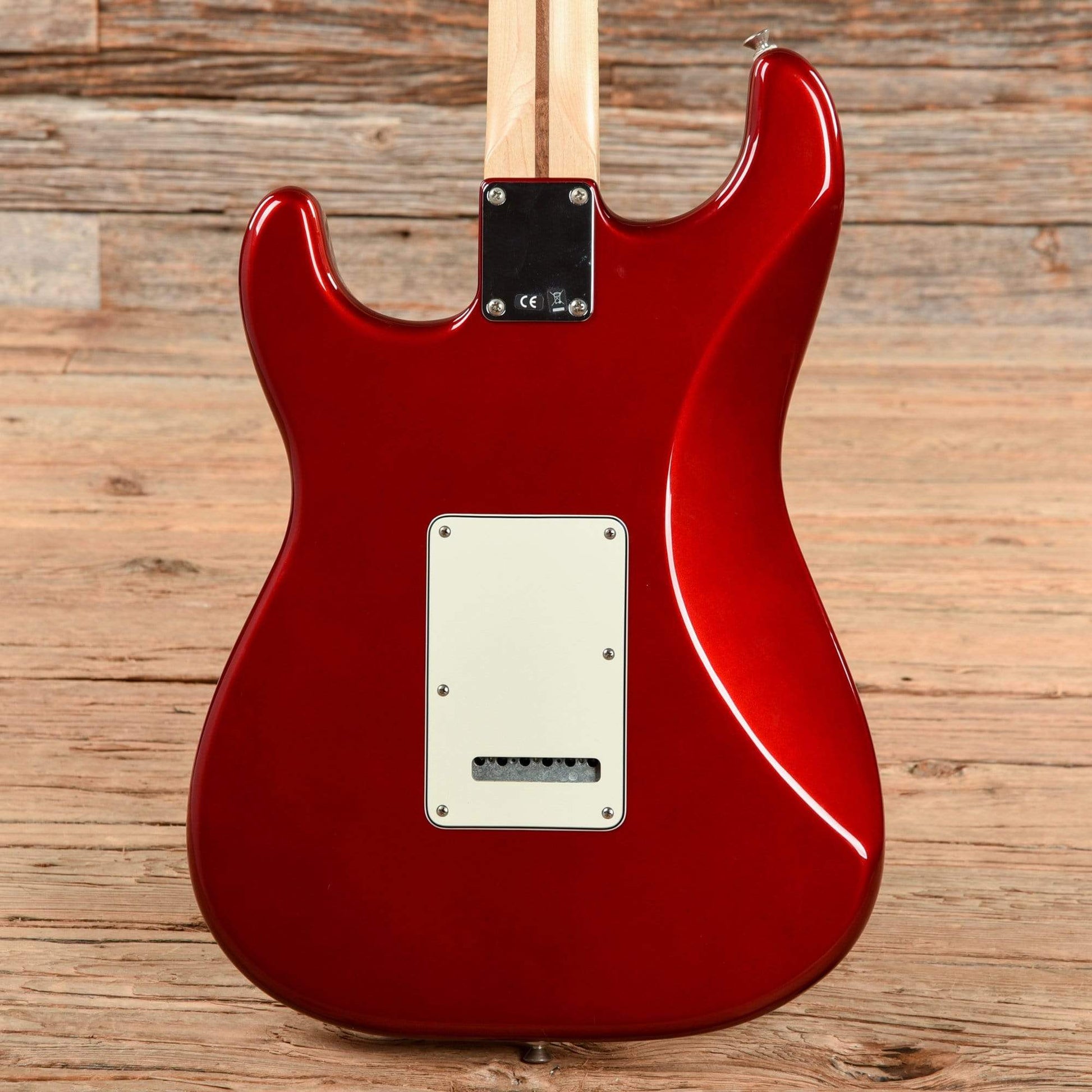 Fender Standard Stratocaster HSS Candy Apple Red 2015 Electric Guitars / Solid Body