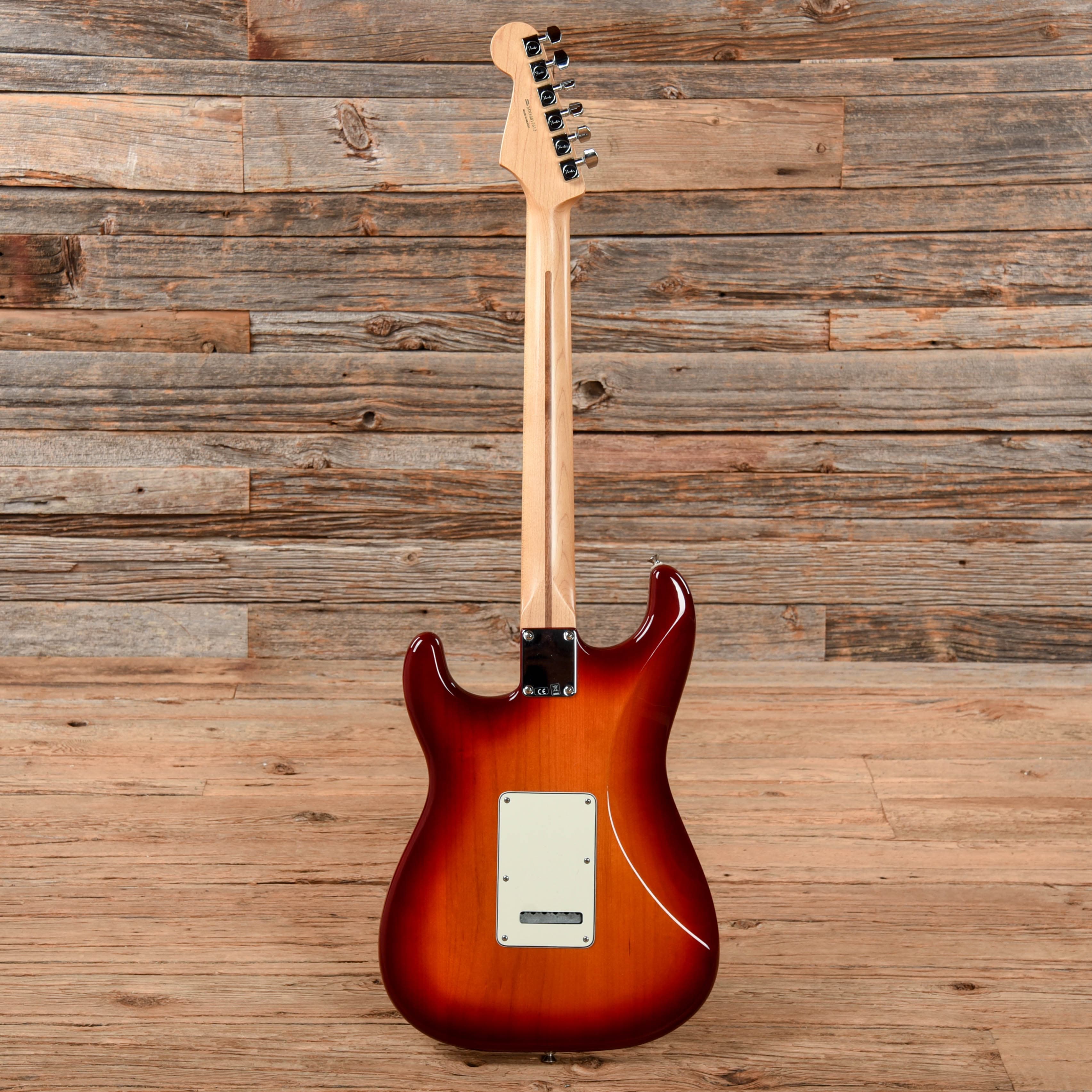 Fender Standard Stratocaster HSS Plus Top Sienna Sunburst 2017 Electric Guitars / Solid Body