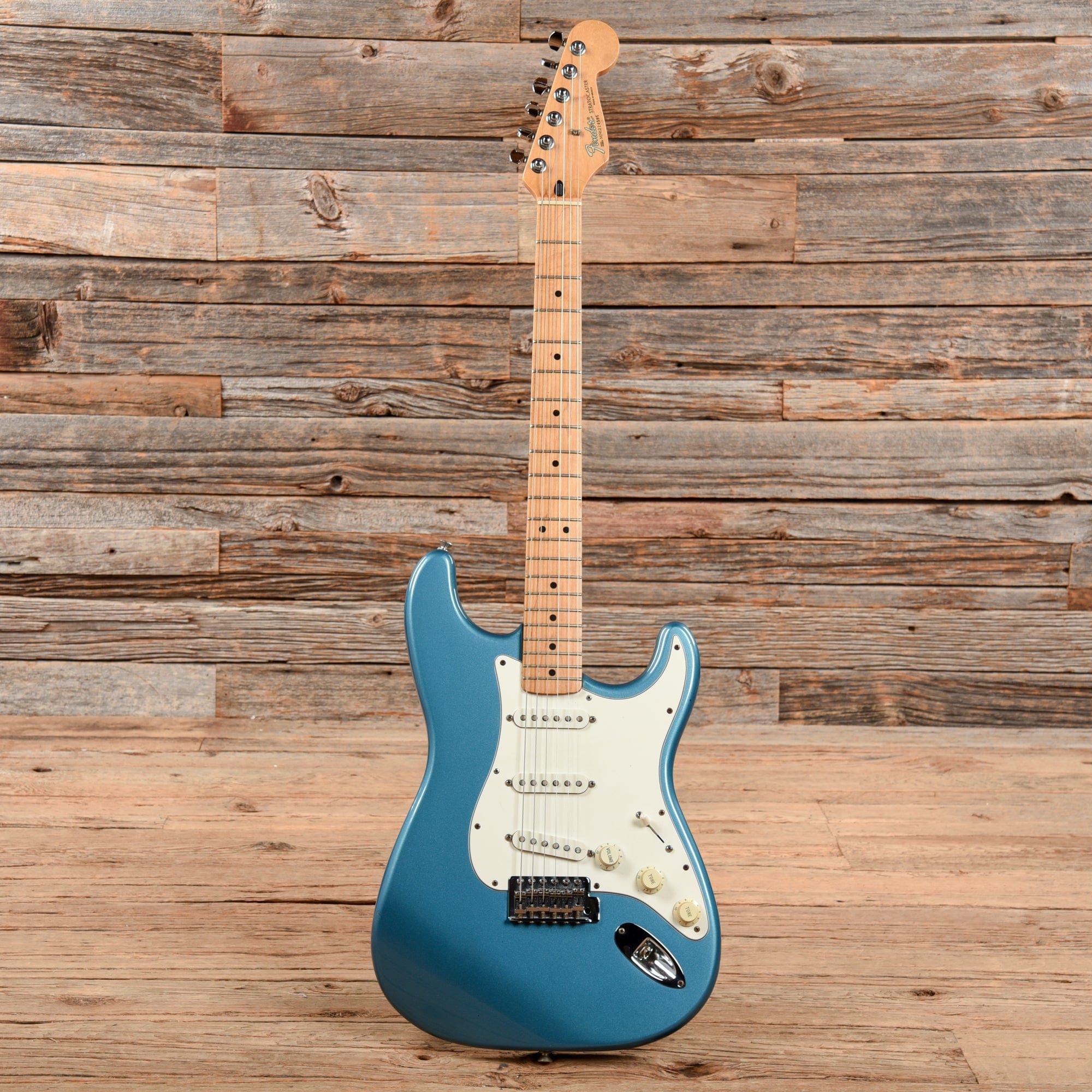 Fender Standard Stratocaster Lake Placid Blue 1996 – Chicago Music