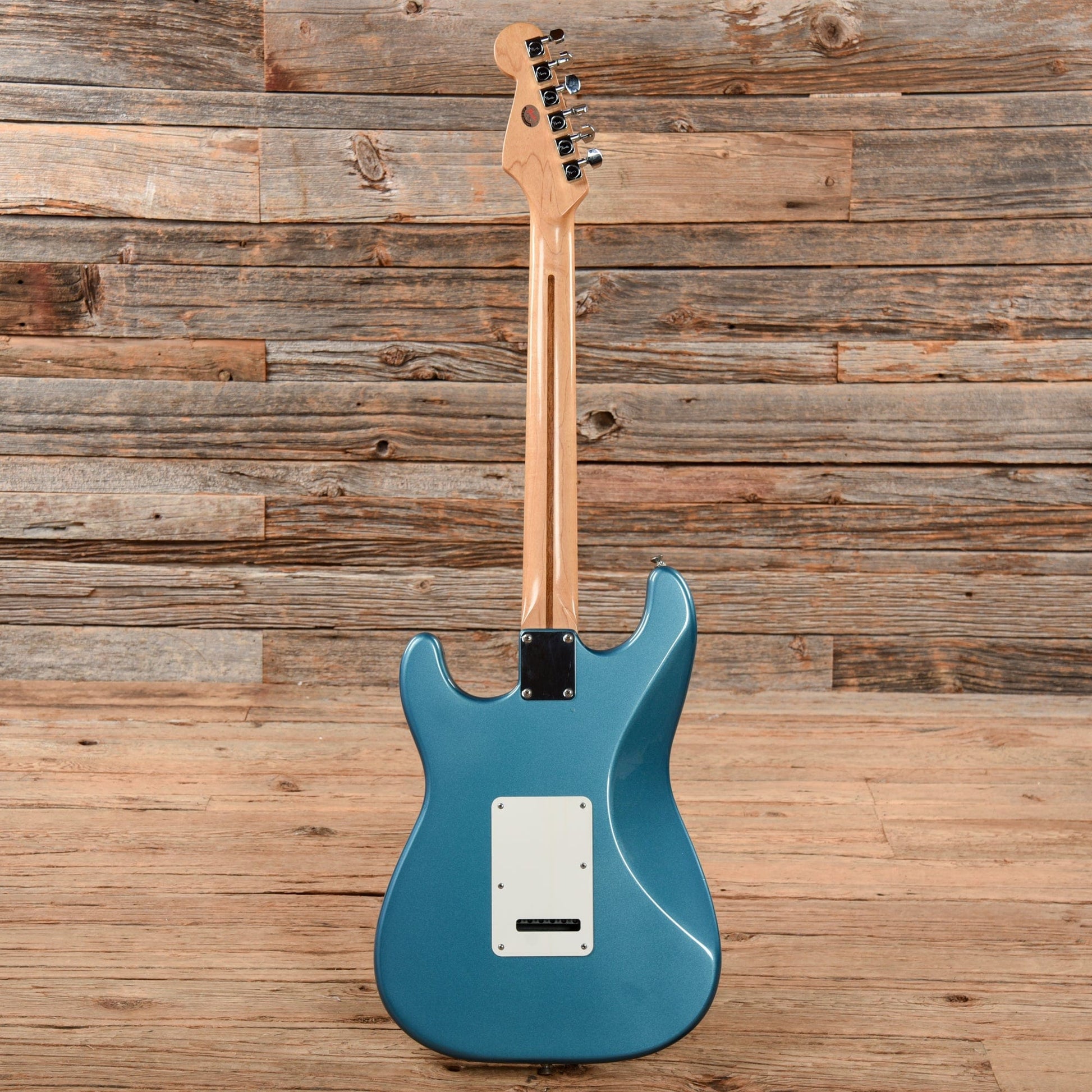 Fender Standard Stratocaster Lake Placid Blue 1996 Electric Guitars / Solid Body