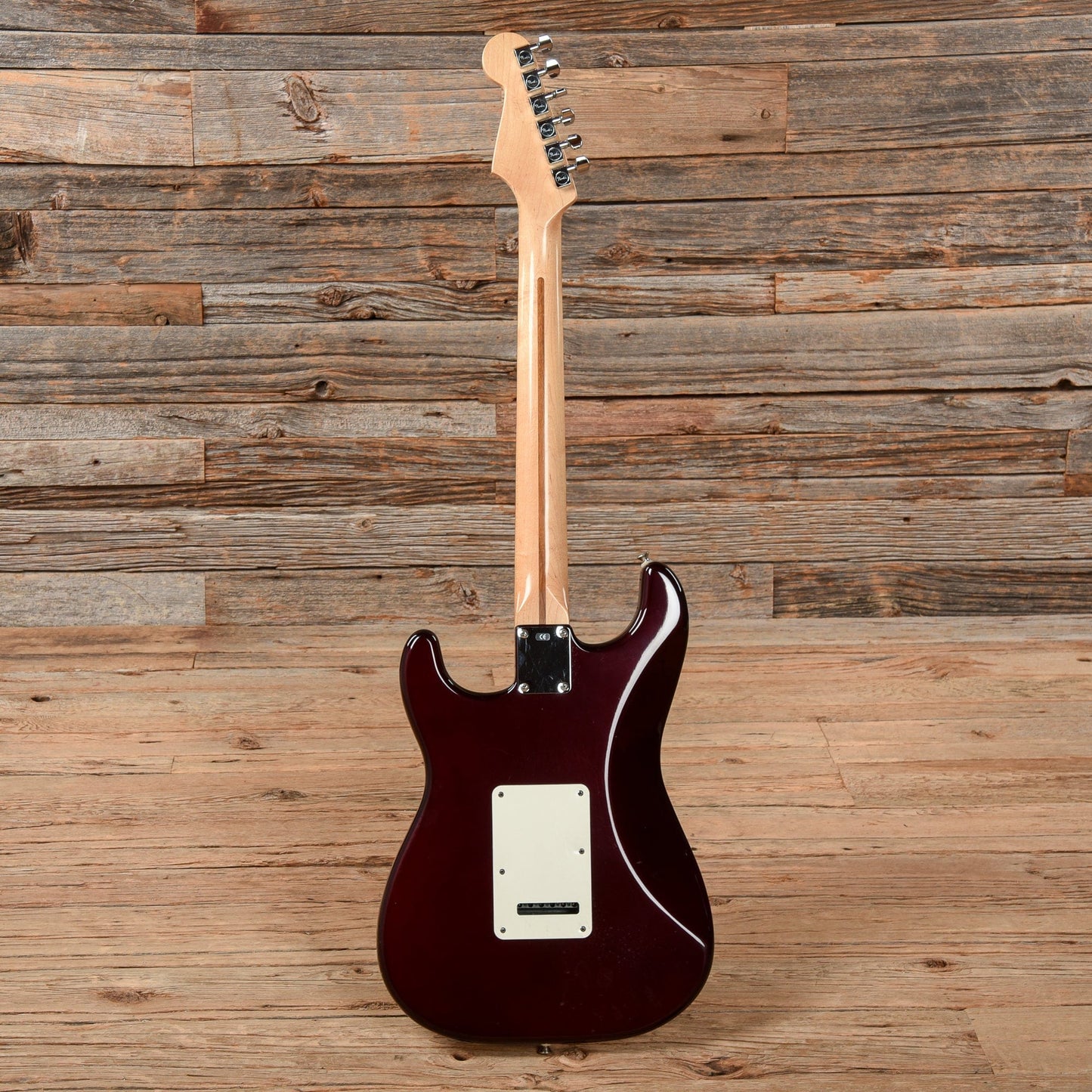 Fender Standard Stratocaster Midnight Wine 2001 Electric Guitars / Solid Body