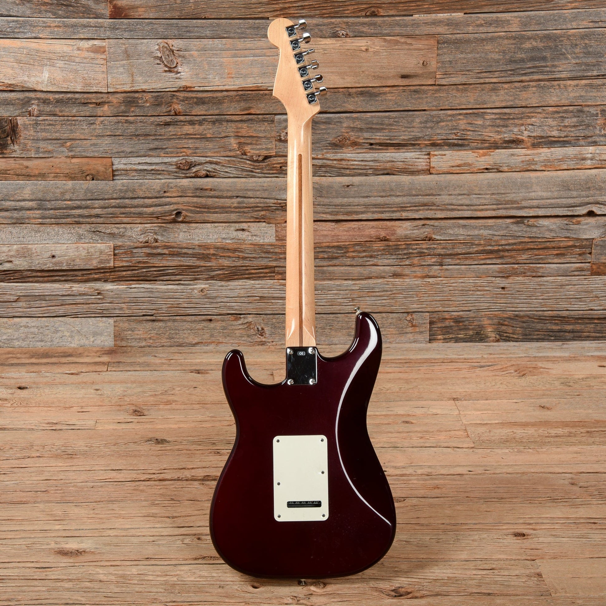 Fender Standard Stratocaster Midnight Wine 2001 Electric Guitars / Solid Body