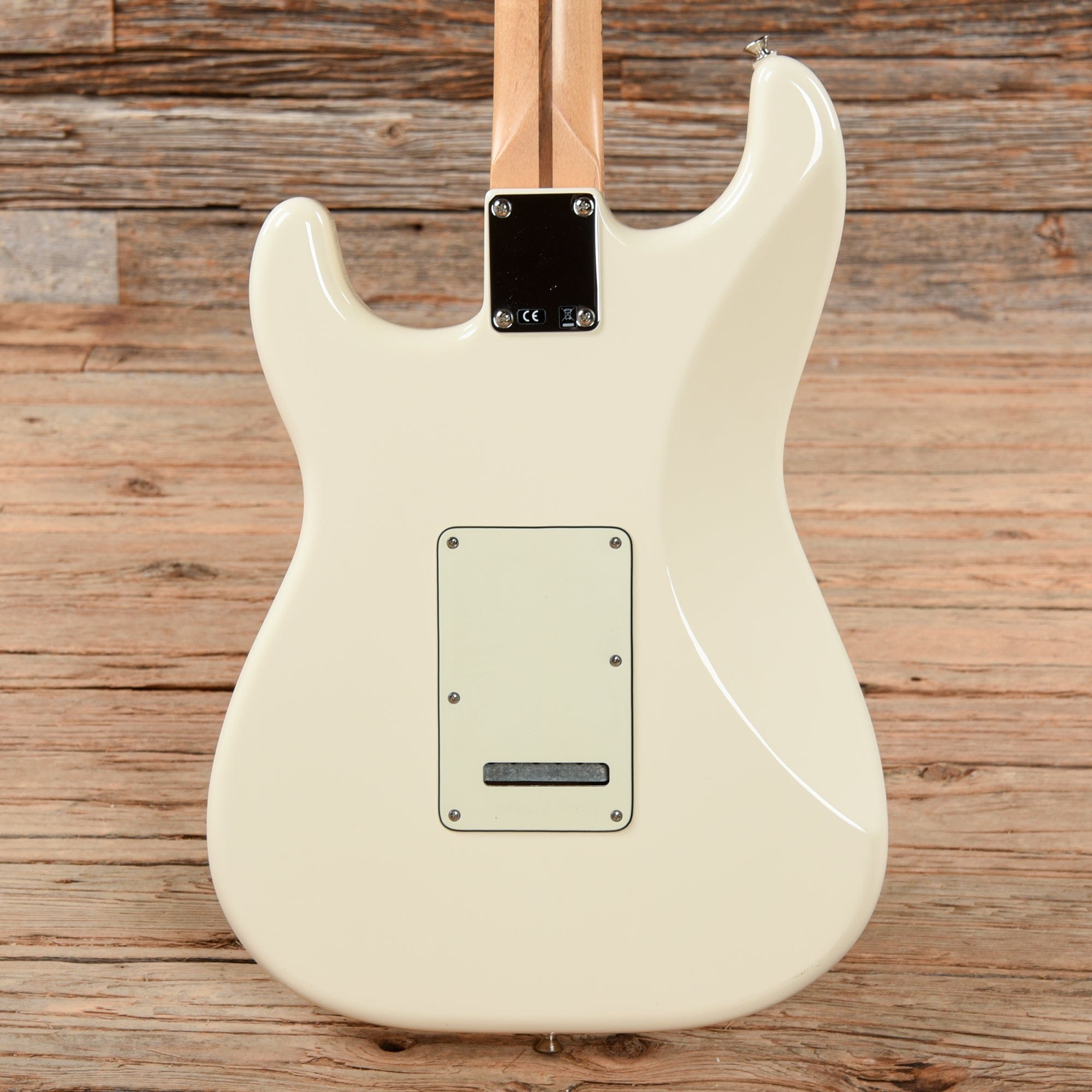 Fender Standard Stratocaster Olympic White 2017 Electric Guitars / Solid Body