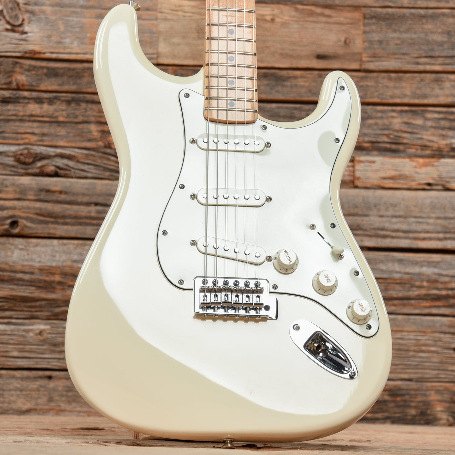 Fender Standard Stratocaster Olympic White 2017 Electric Guitars / Solid Body