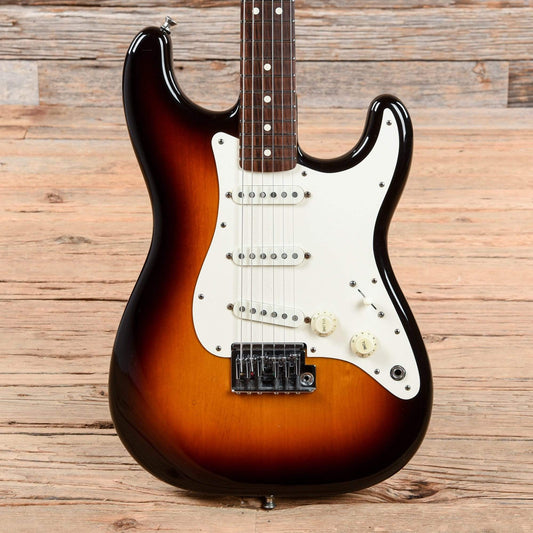 Fender Standard Stratocaster Sunburst 1983 Electric Guitars / Solid Body