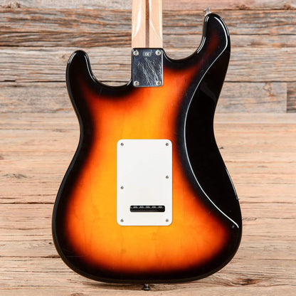 Fender Standard Stratocaster Sunburst 2002 Electric Guitars / Solid Body