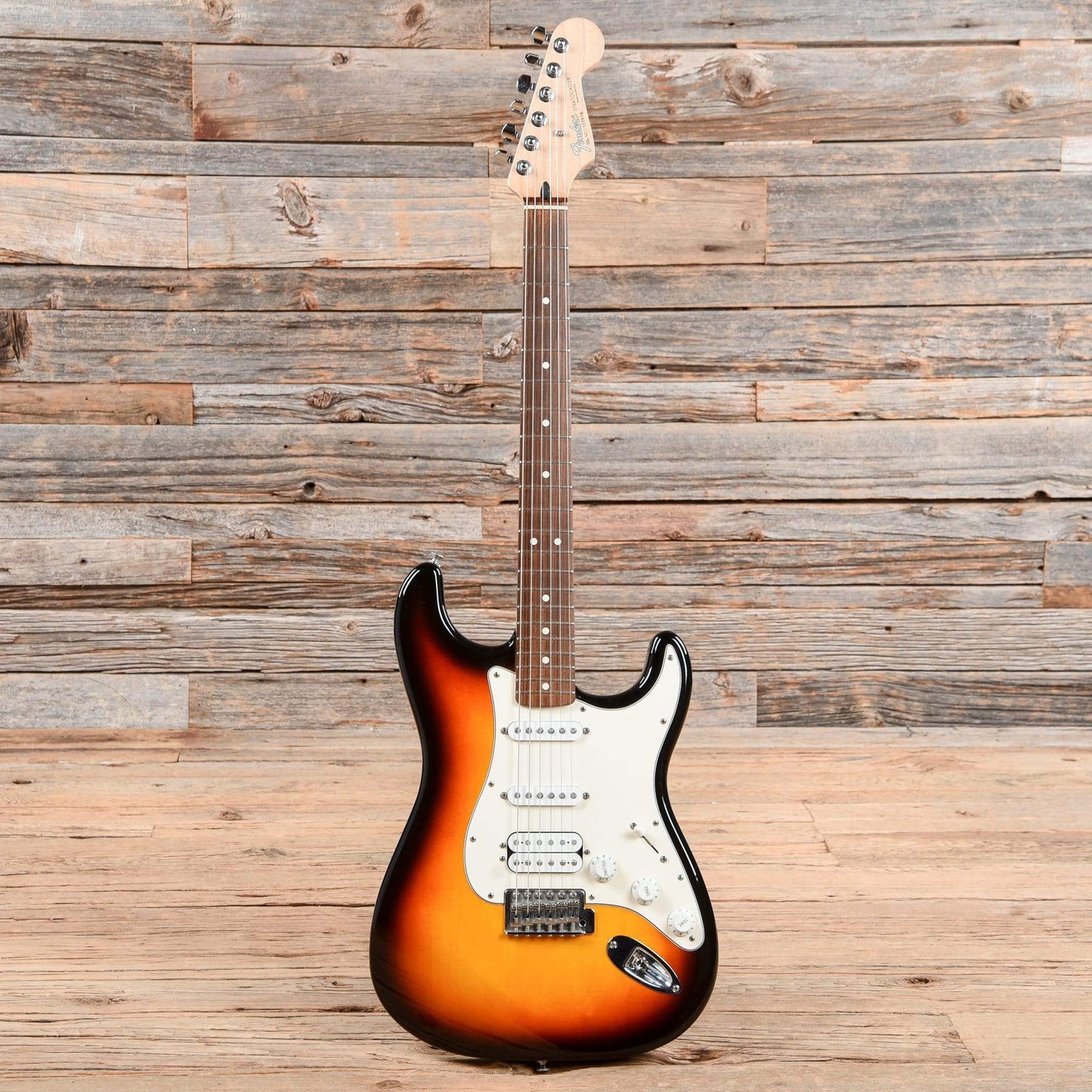 Fender Standard Stratocaster Sunburst 2002 Electric Guitars / Solid Body