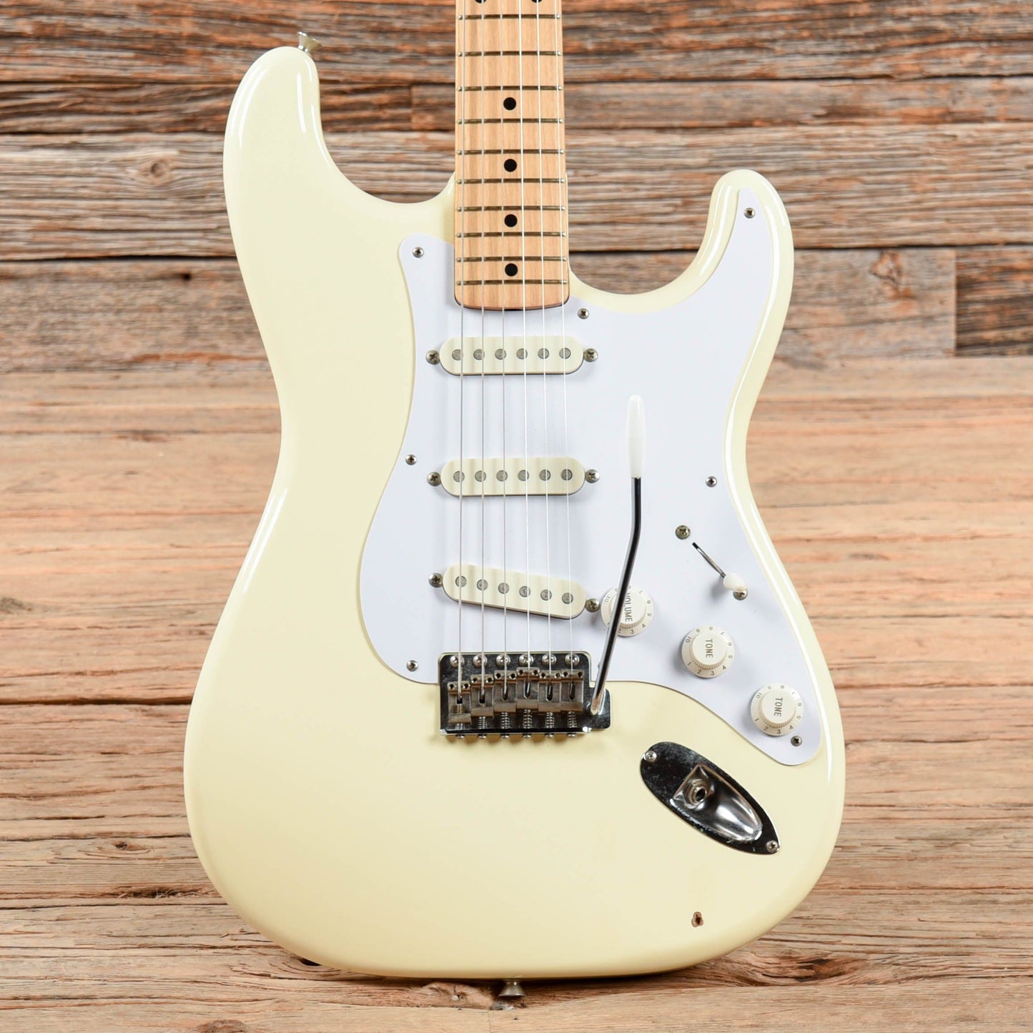Fender Standard Stratocaster Vintage White 1989 Electric Guitars / Solid Body