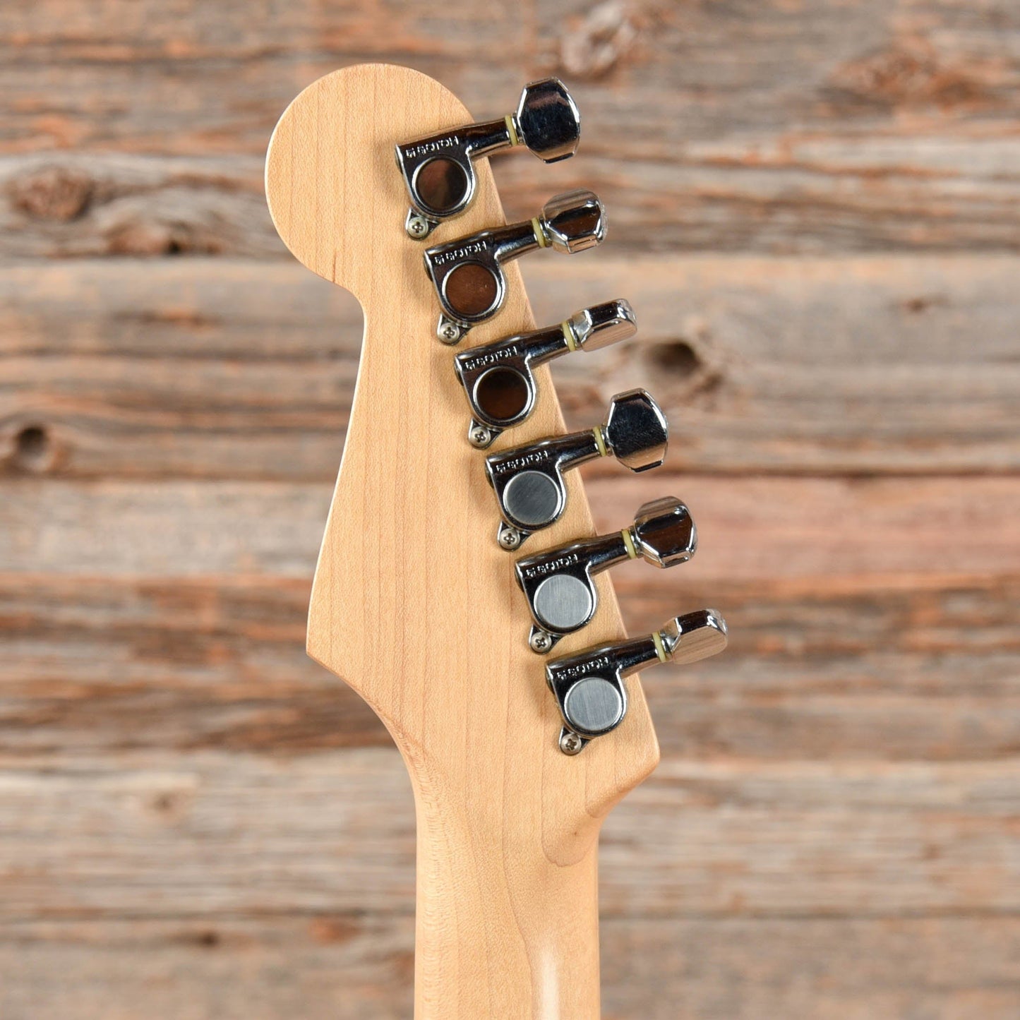 Fender Standard Stratocaster Vintage White 1989 Electric Guitars / Solid Body