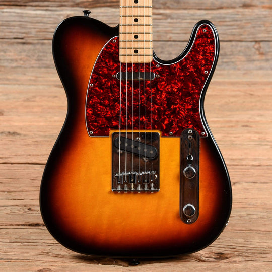 Fender Standard Telecaster Sunburst 2002 Electric Guitars / Solid Body