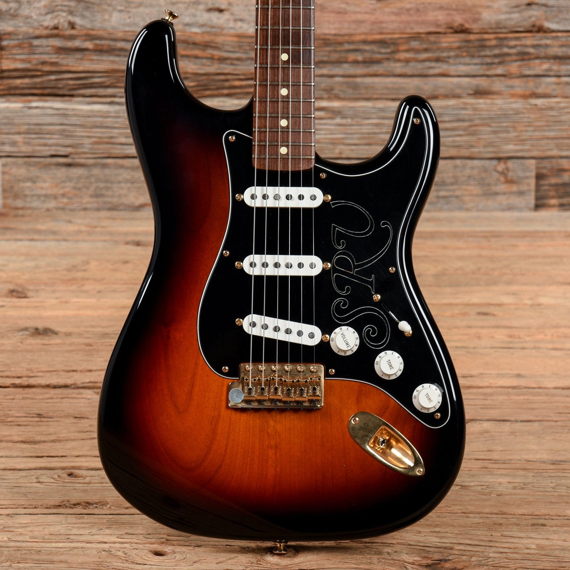 Fender Stevie Ray Vaughan Stratocaster 3-Tone Sunburst 2011 Electric Guitars / Solid Body