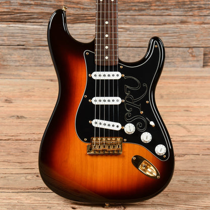 Fender Stevie Ray Vaughan Stratocaster Sunburst 2005 Electric Guitars / Solid Body