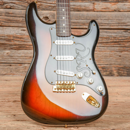 Fender Stevie Ray Vaughan Stratocaster Sunburst 2005 Electric Guitars / Solid Body