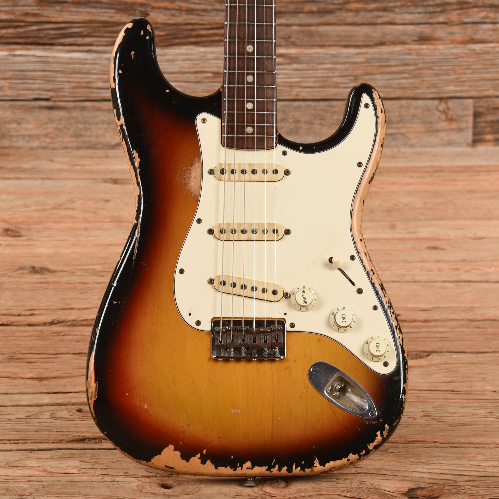 Fender Stratocaster Hardtail Sunburst 1972 Electric Guitars / Solid Body