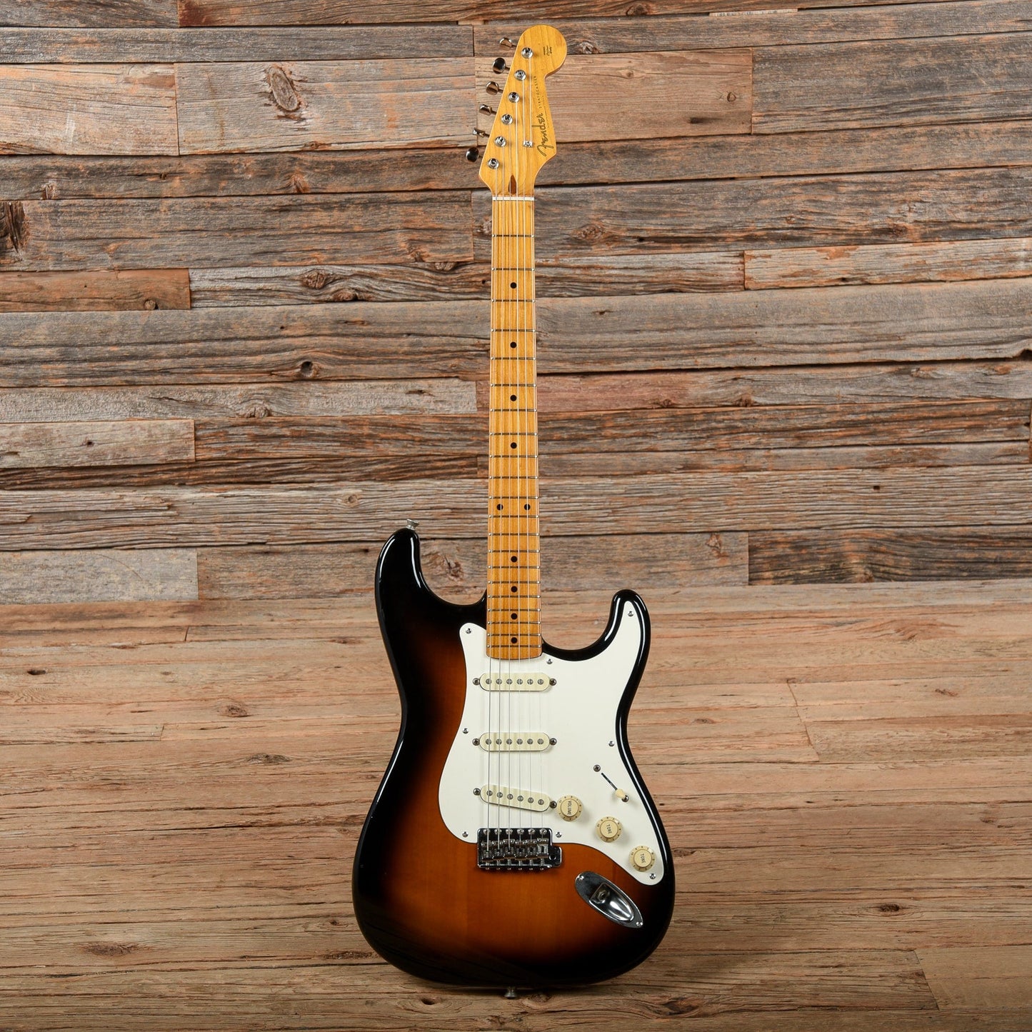 Fender Stratocaster MIJ Sunburst 1995 Electric Guitars / Solid Body