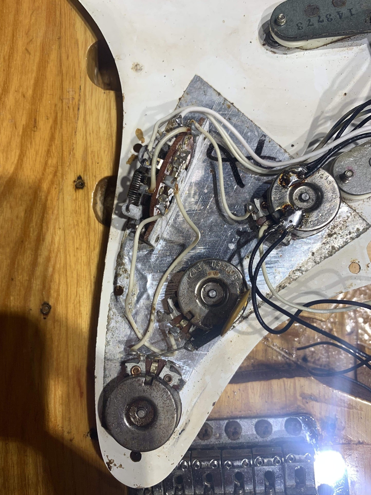 Fender Stratocaster Natural 1974 Electric Guitars / Solid Body