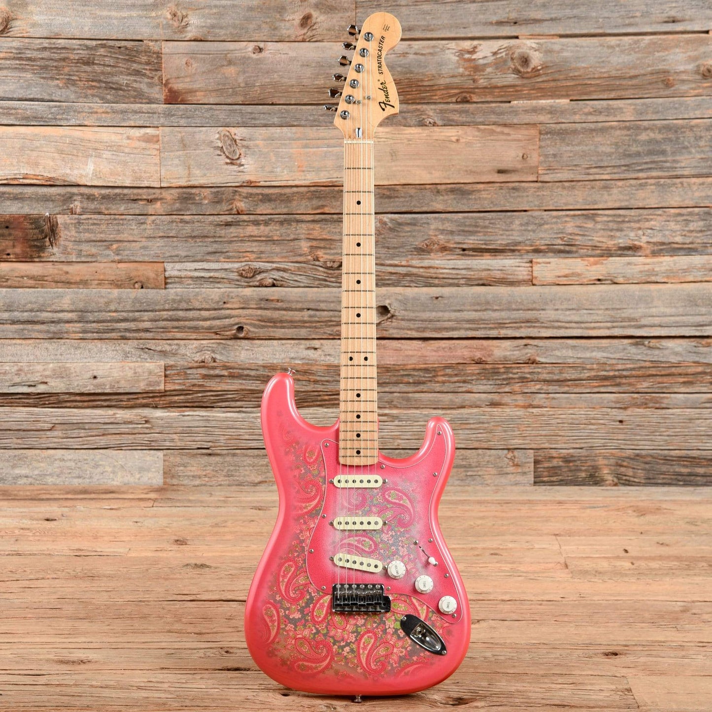 Fender Stratocaster Pink Paisley 1988 Electric Guitars / Solid Body