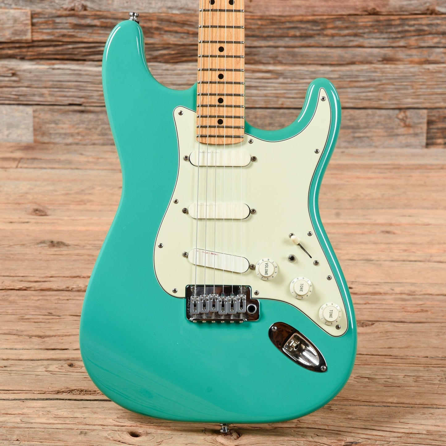 Fender Stratocaster Plus Deluxe Bahama Green 1989 Electric Guitars / Solid Body