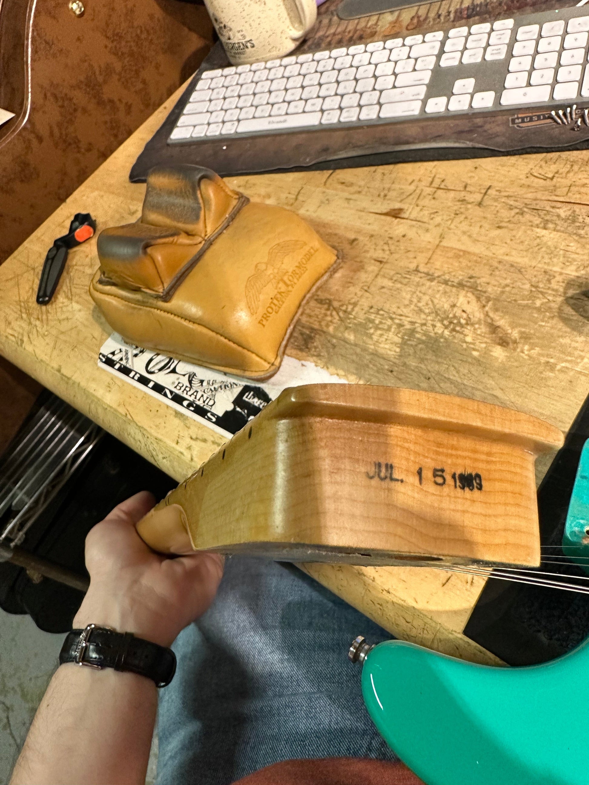 Fender Stratocaster Plus Deluxe Bahama Green 1989 Electric Guitars / Solid Body